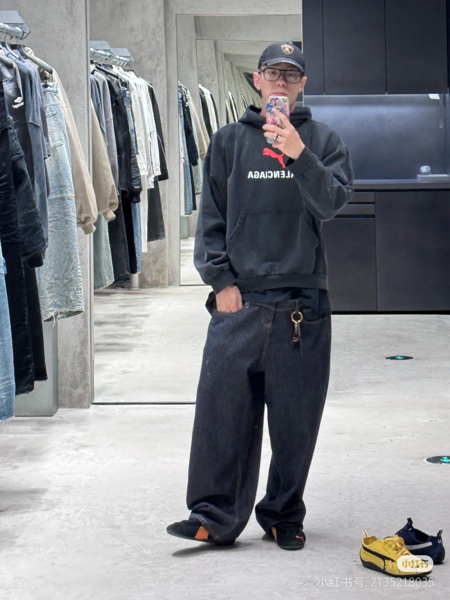 LuxluxHouse Best Quality Clothes Balenciaga Hoodie & Sweater
