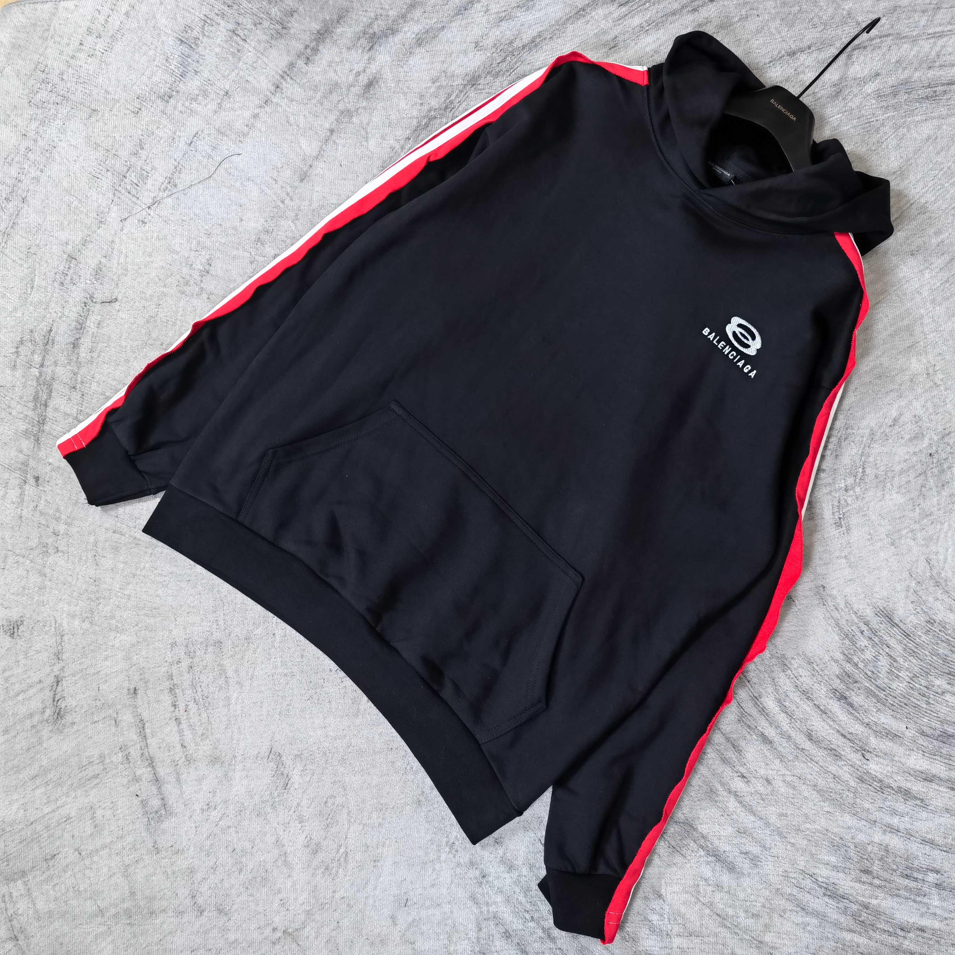 LuxluxHouse Best Quality Clothes Balenciaga Hoodie & Sweater