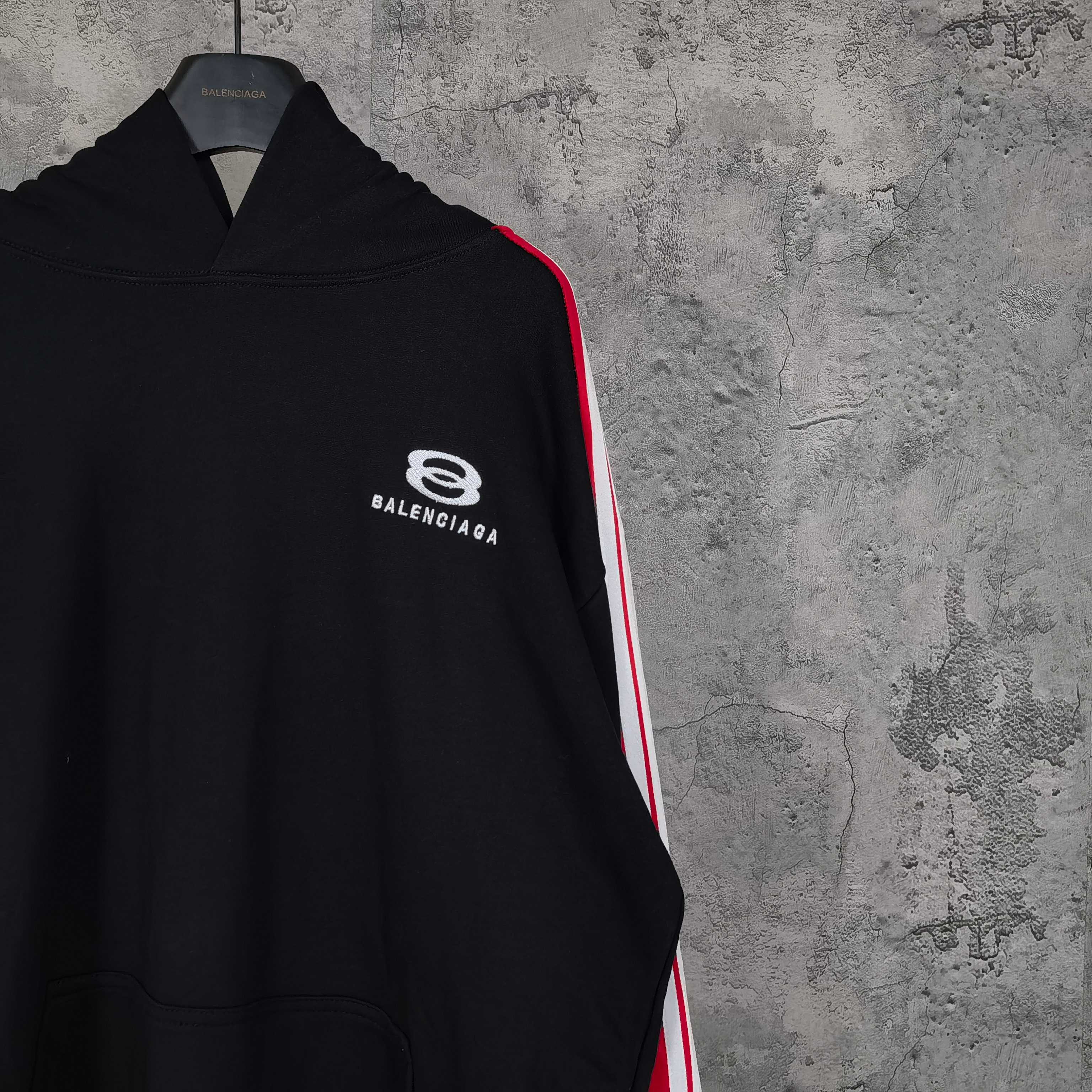 LuxluxHouse Best Quality Clothes Balenciaga Hoodie & Sweater