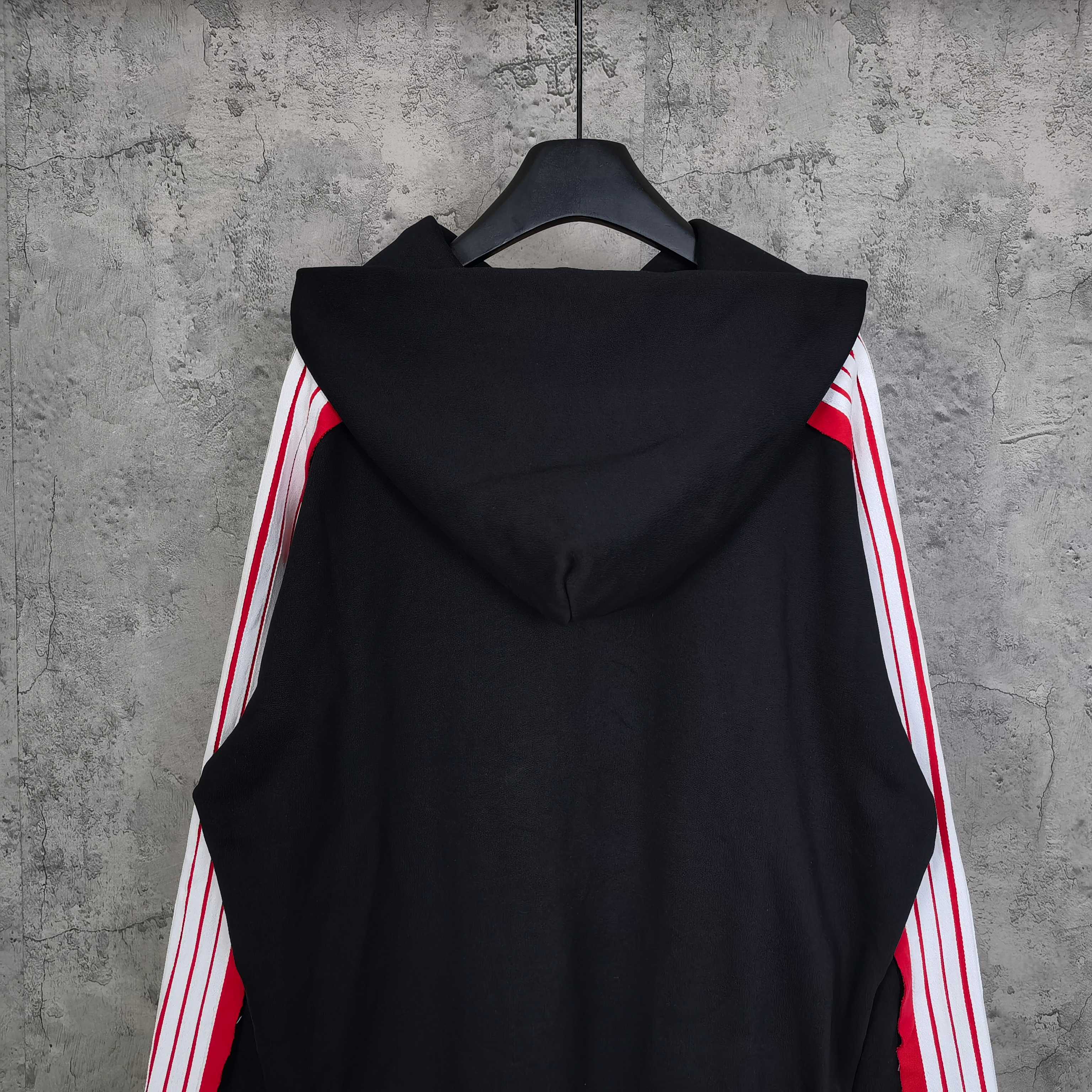 LuxluxHouse Best Quality Clothes Balenciaga Hoodie & Sweater