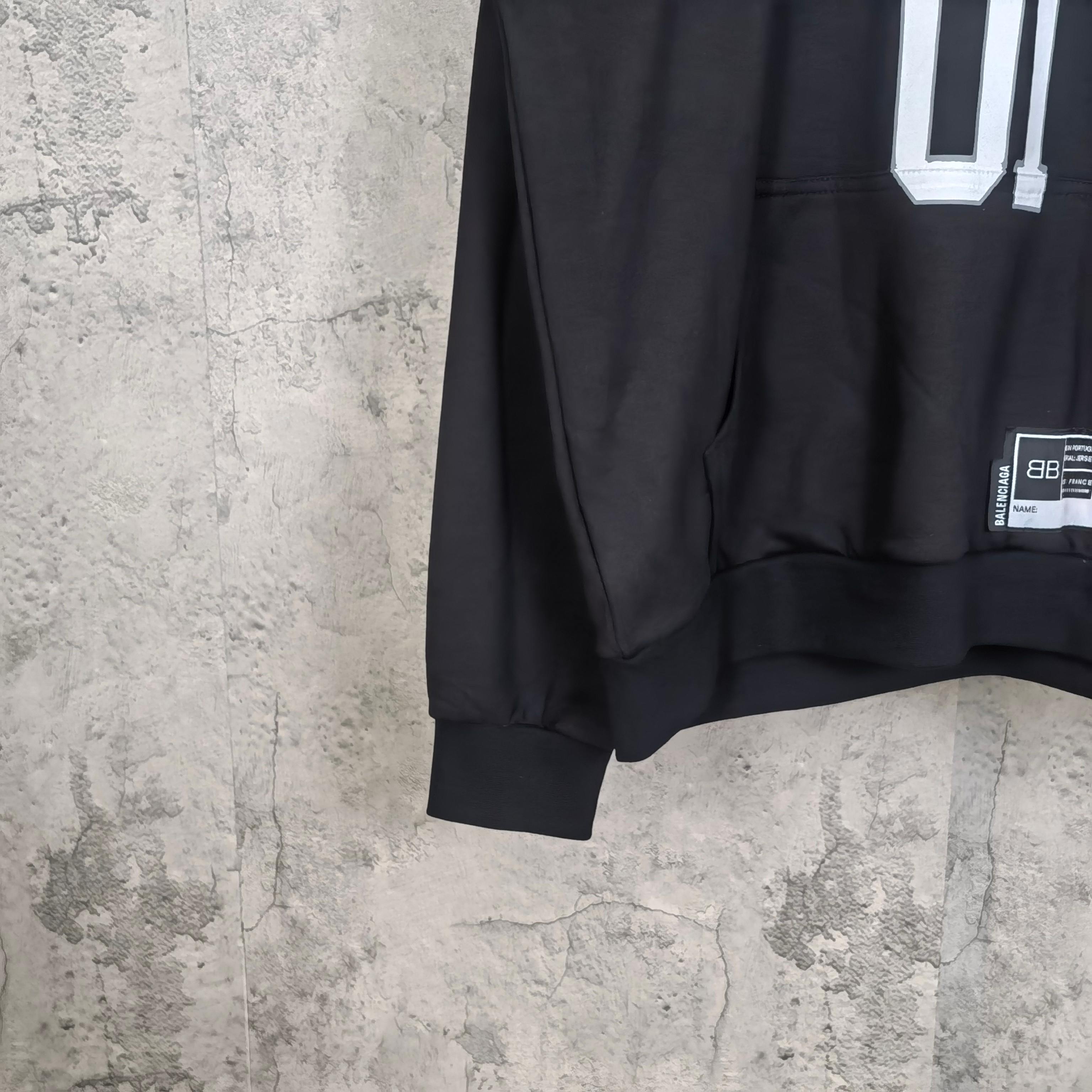 LuxluxHouse Best Quality Clothes Balenciaga Hoodie & Sweater