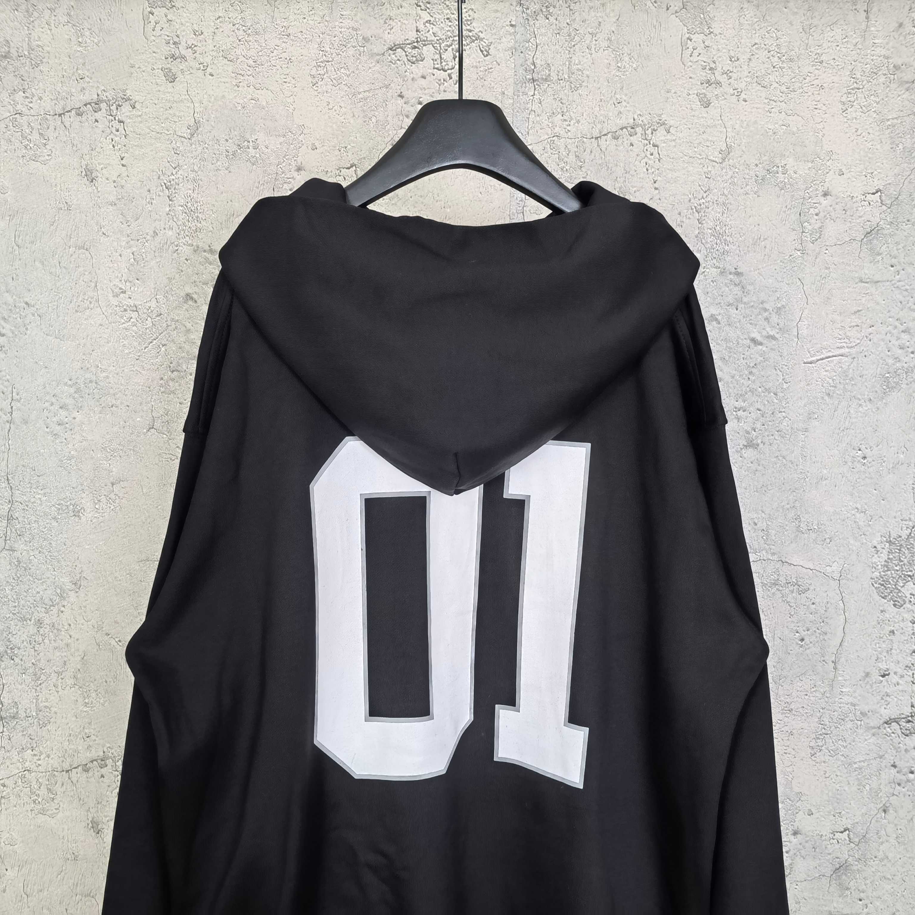 LuxluxHouse Best Quality Clothes Balenciaga Hoodie & Sweater