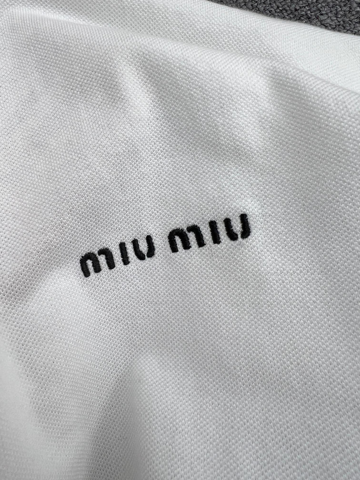 LuxluxHouse Best Quality Clothes Miu Miu T-shirt
