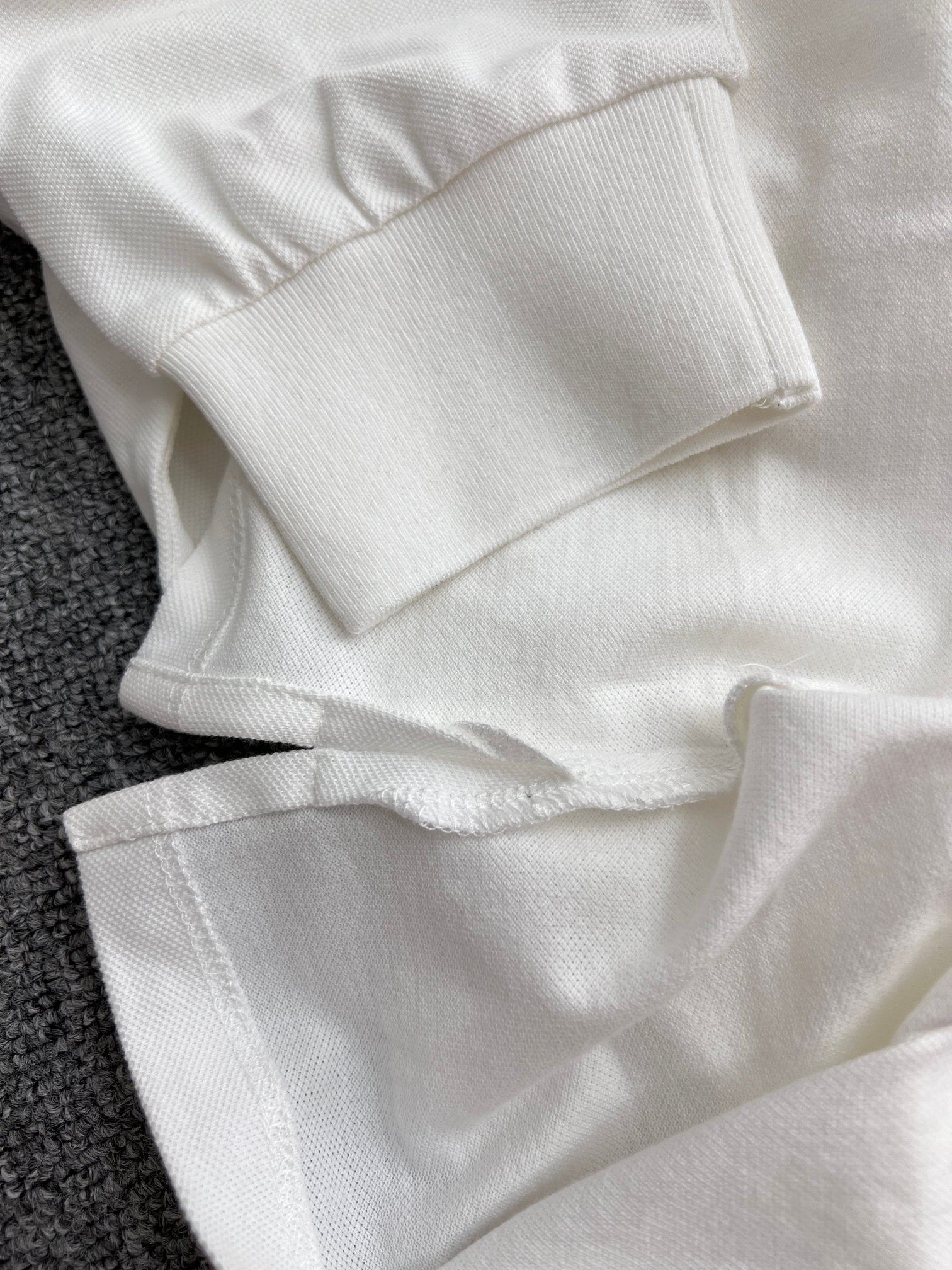 LuxluxHouse Best Quality Clothes Miu Miu T-shirt