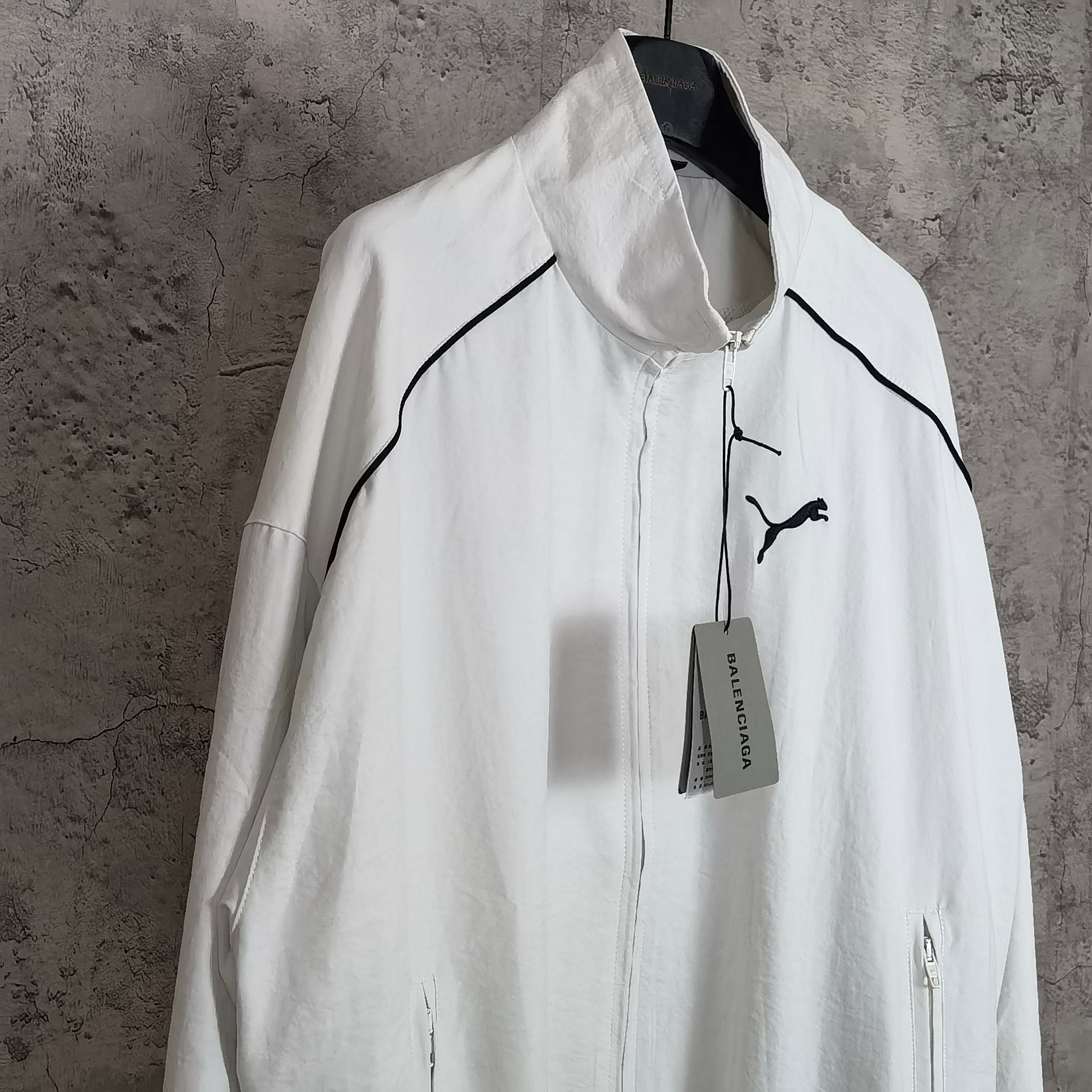 LuxluxHouse Best Quality Clothes Balenciaga Hoodie & Sweater