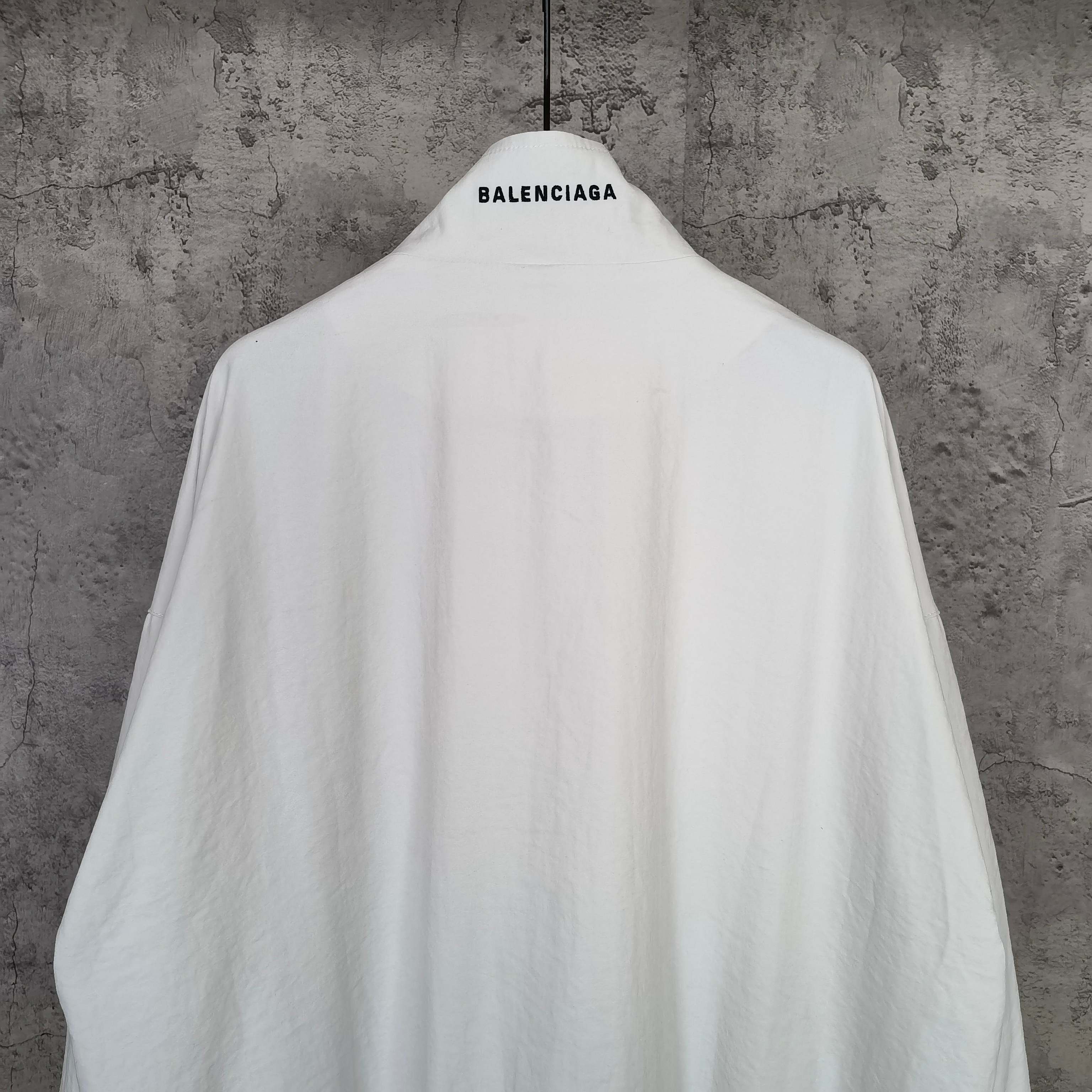 LuxluxHouse Best Quality Clothes Balenciaga Hoodie & Sweater