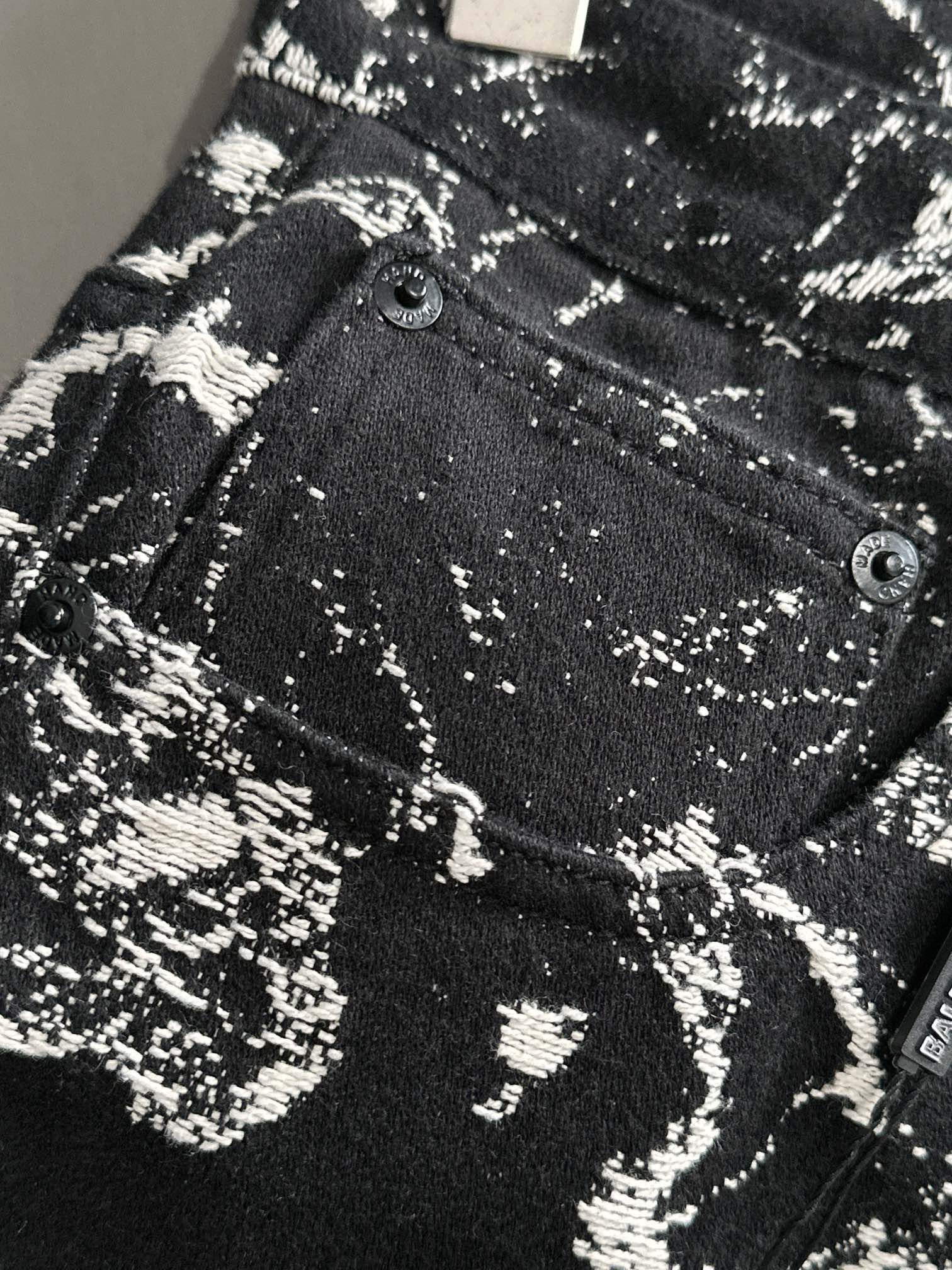 LuxluxHouse Best Quality Clothes Balenciaga Pants