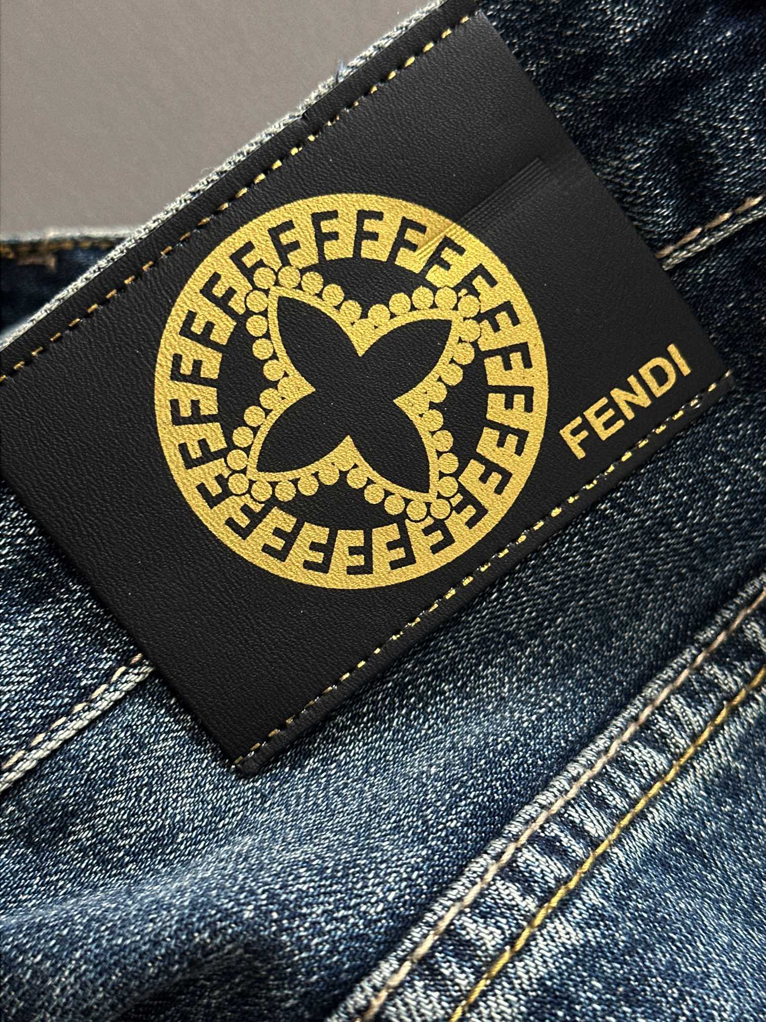 LuxluxHouse Best Quality Clothes Fendi Pants