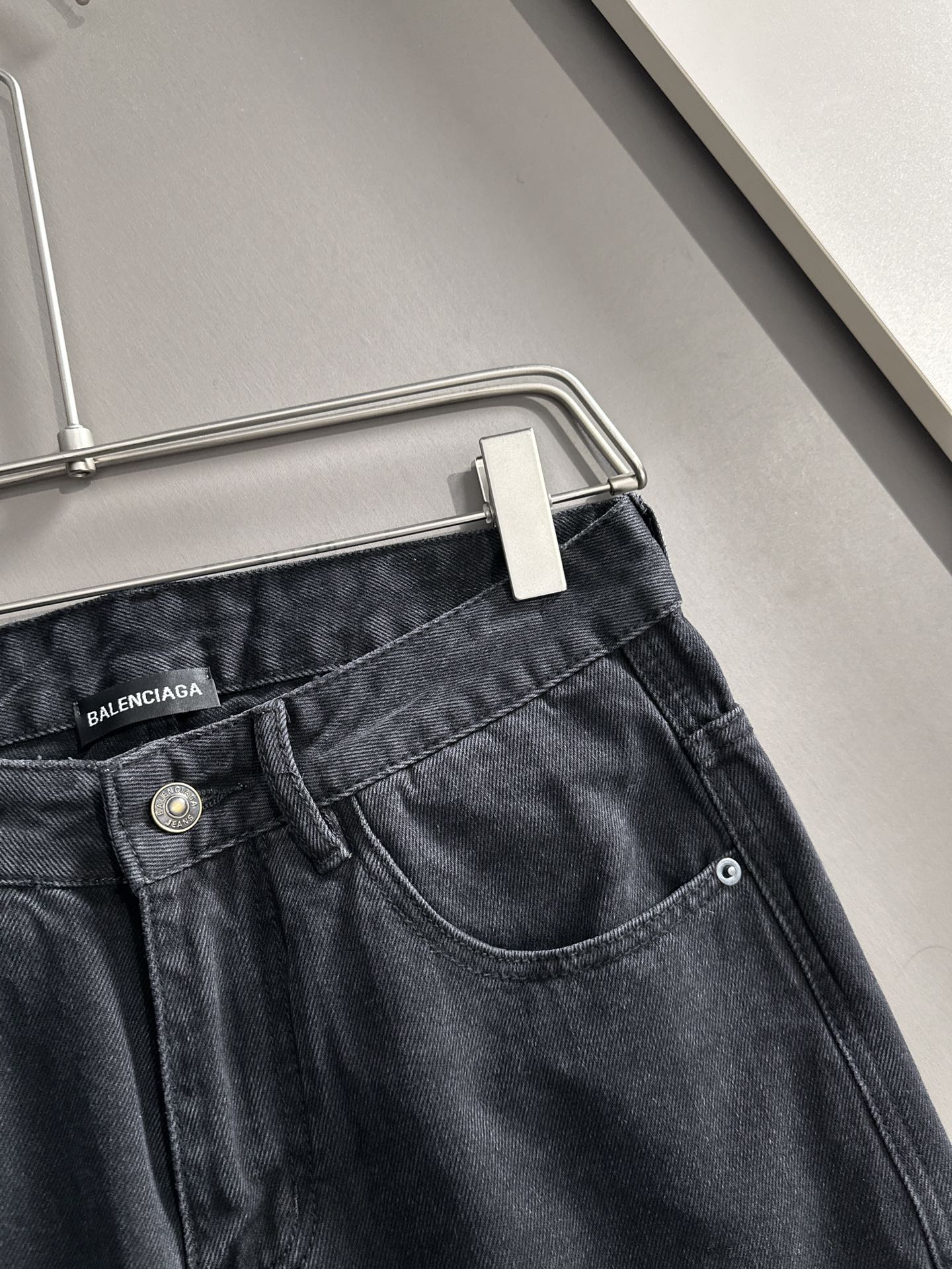 LuxluxHouse Best Quality Clothes Balenciaga Pants