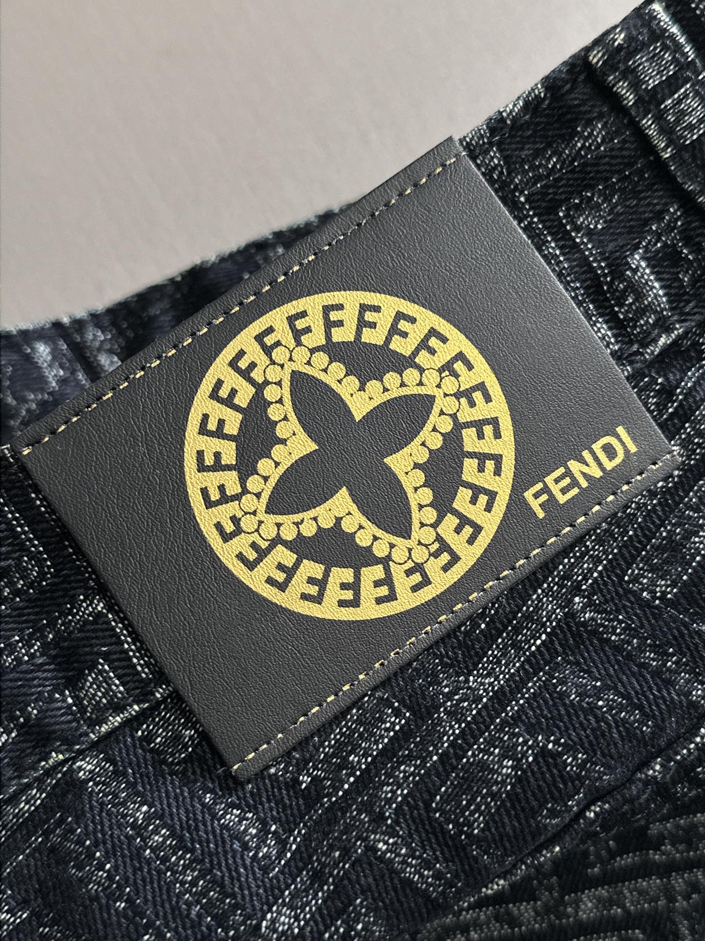 LuxluxHouse Best Quality Clothes Fendi Pants