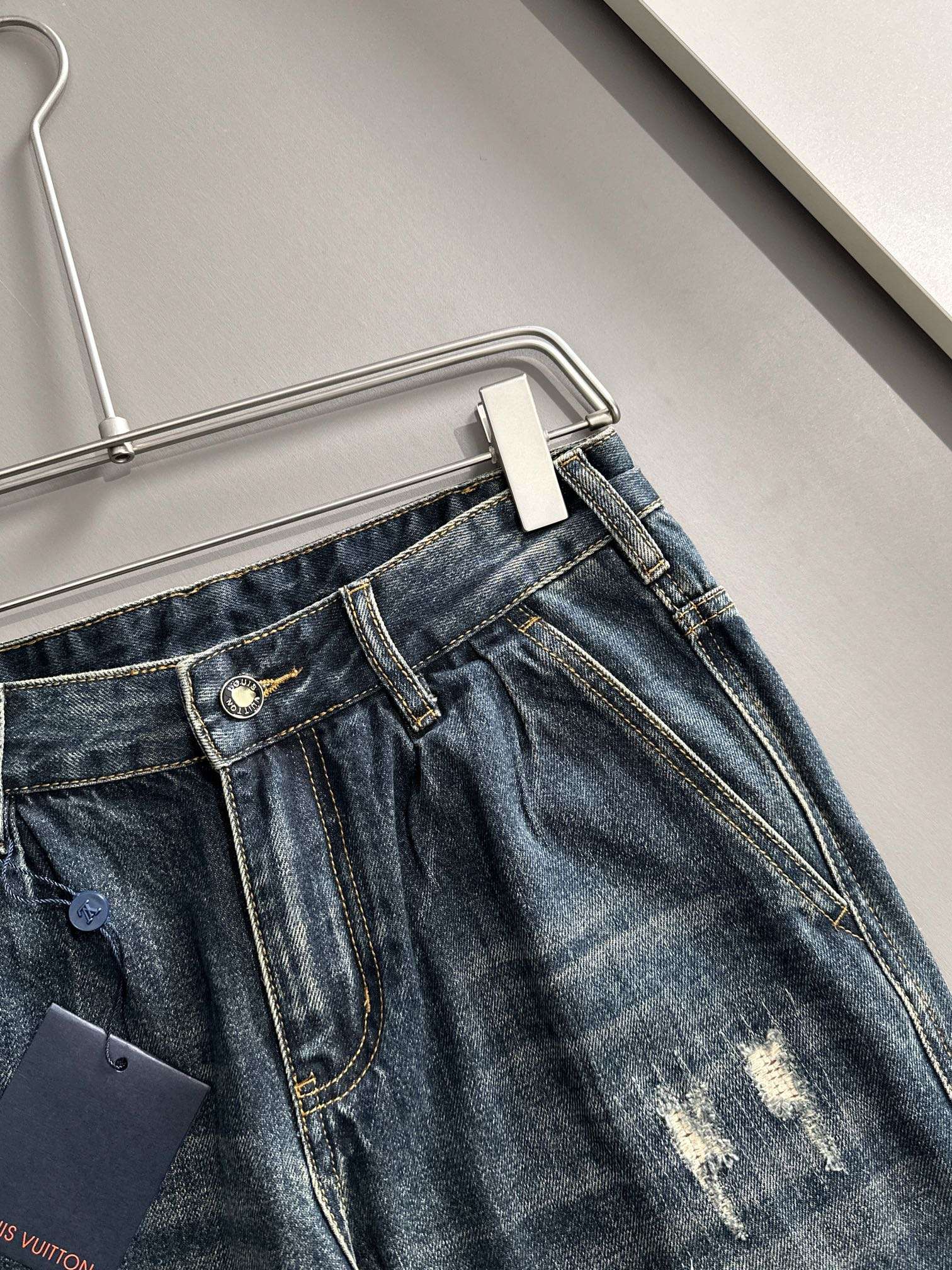 LuxluxHouse Best Quality Clothes Pants Louis Vuitton