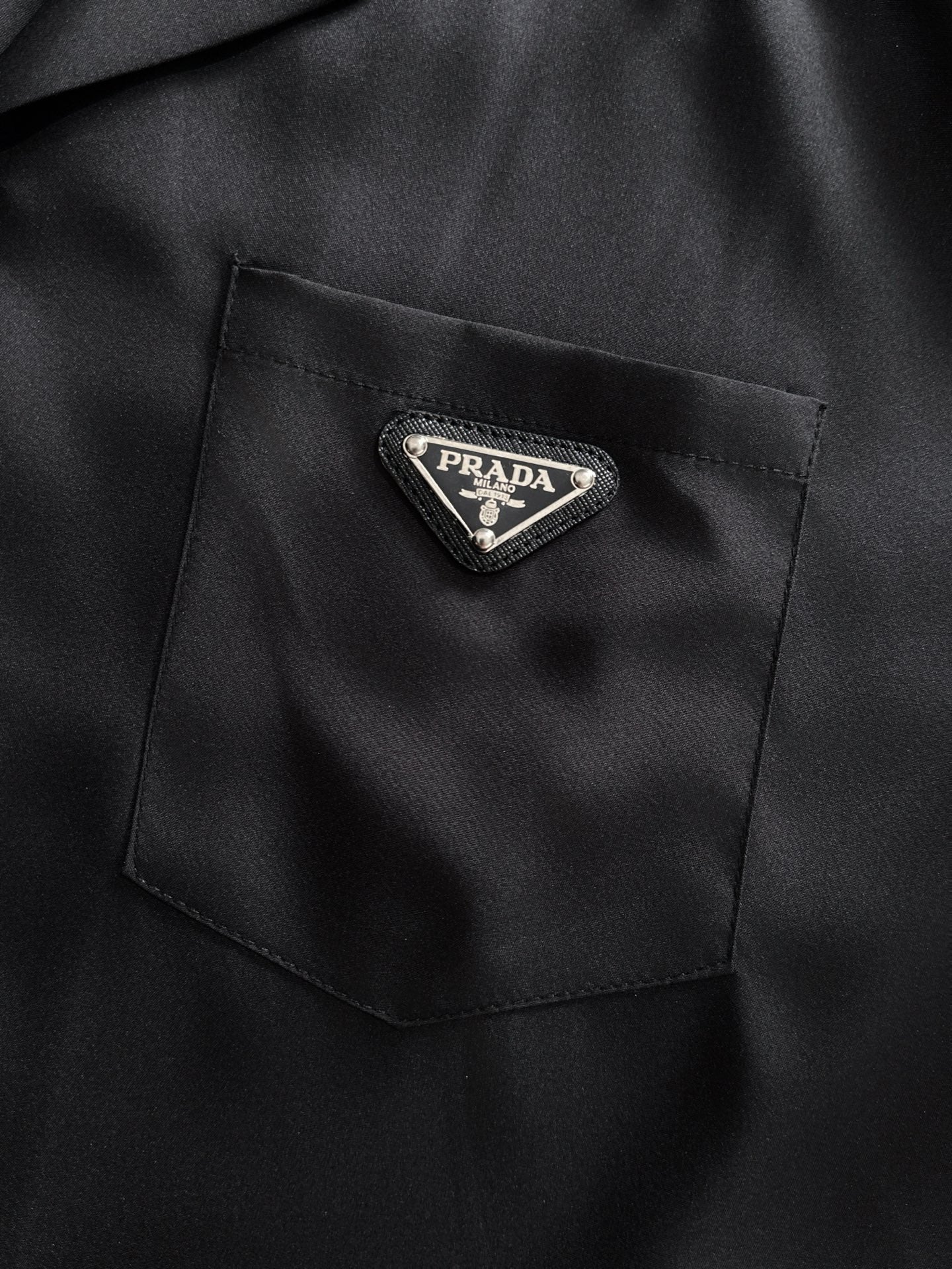 LuxluxHouse Best Quality Clothes T-shirt Prada