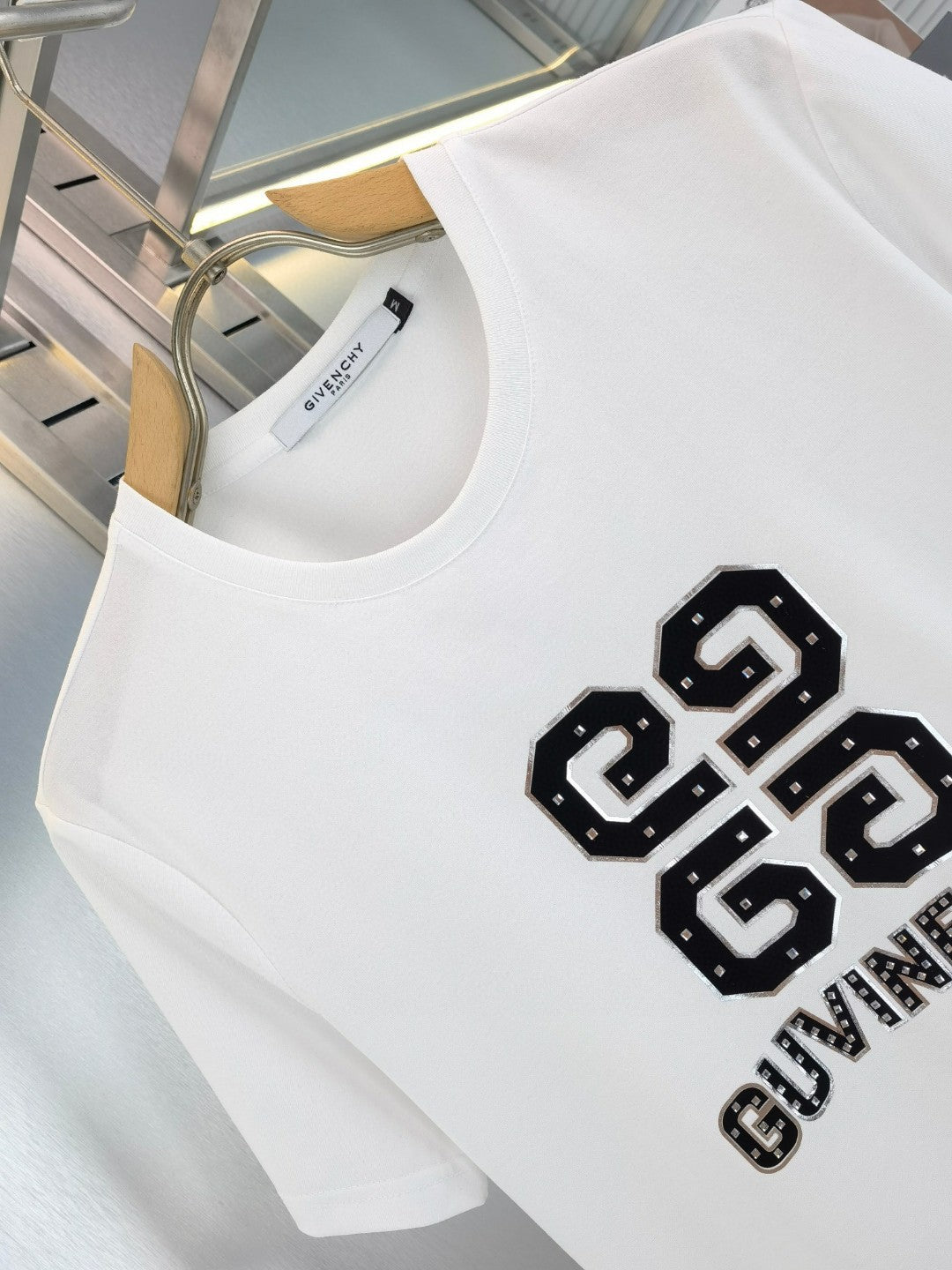 LuxluxHouse Best Quality Clothes Givenchy T-shirt