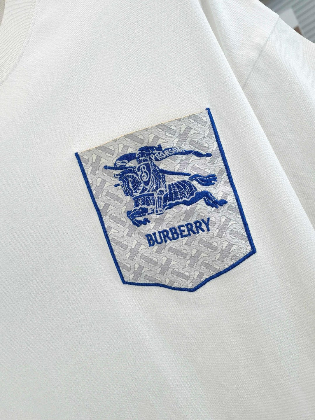 LuxluxHouse Best Quality Clothes Burberry T-shirt