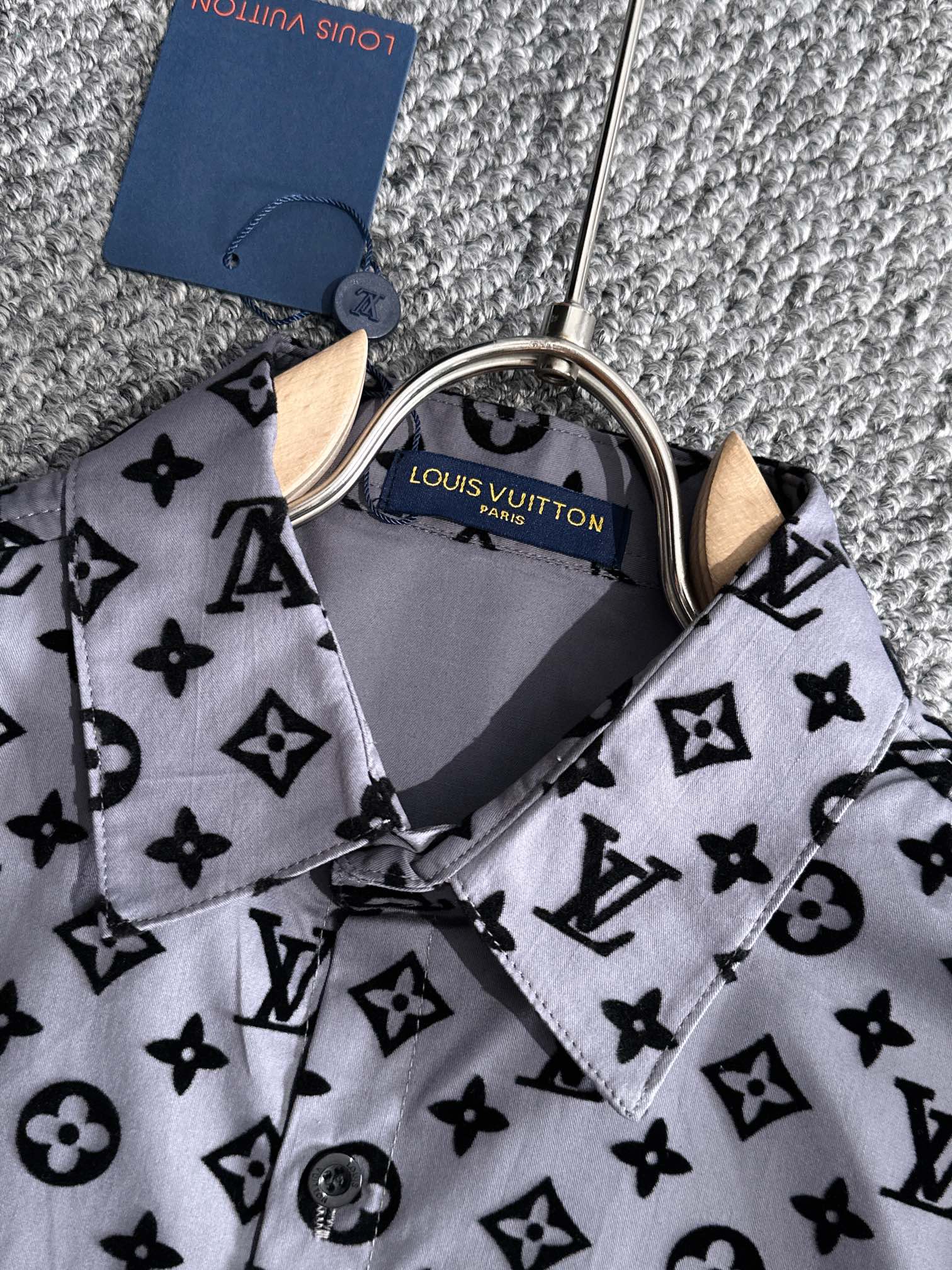 LuxluxHouse Best Quality Clothes Shirts&Polo Louis Vuitton