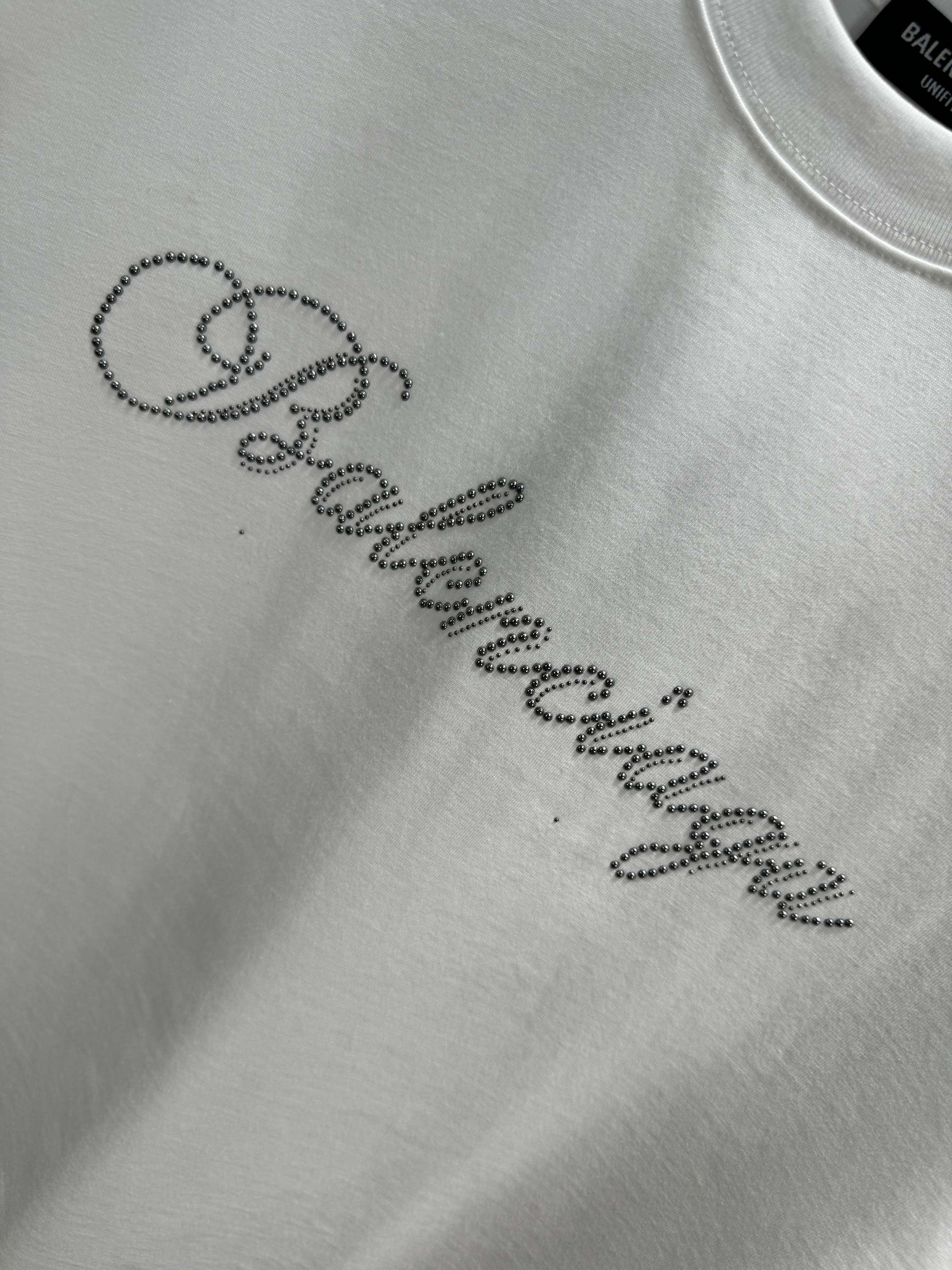 LuxluxHouse Best Quality Clothes Balenciaga T-shirt