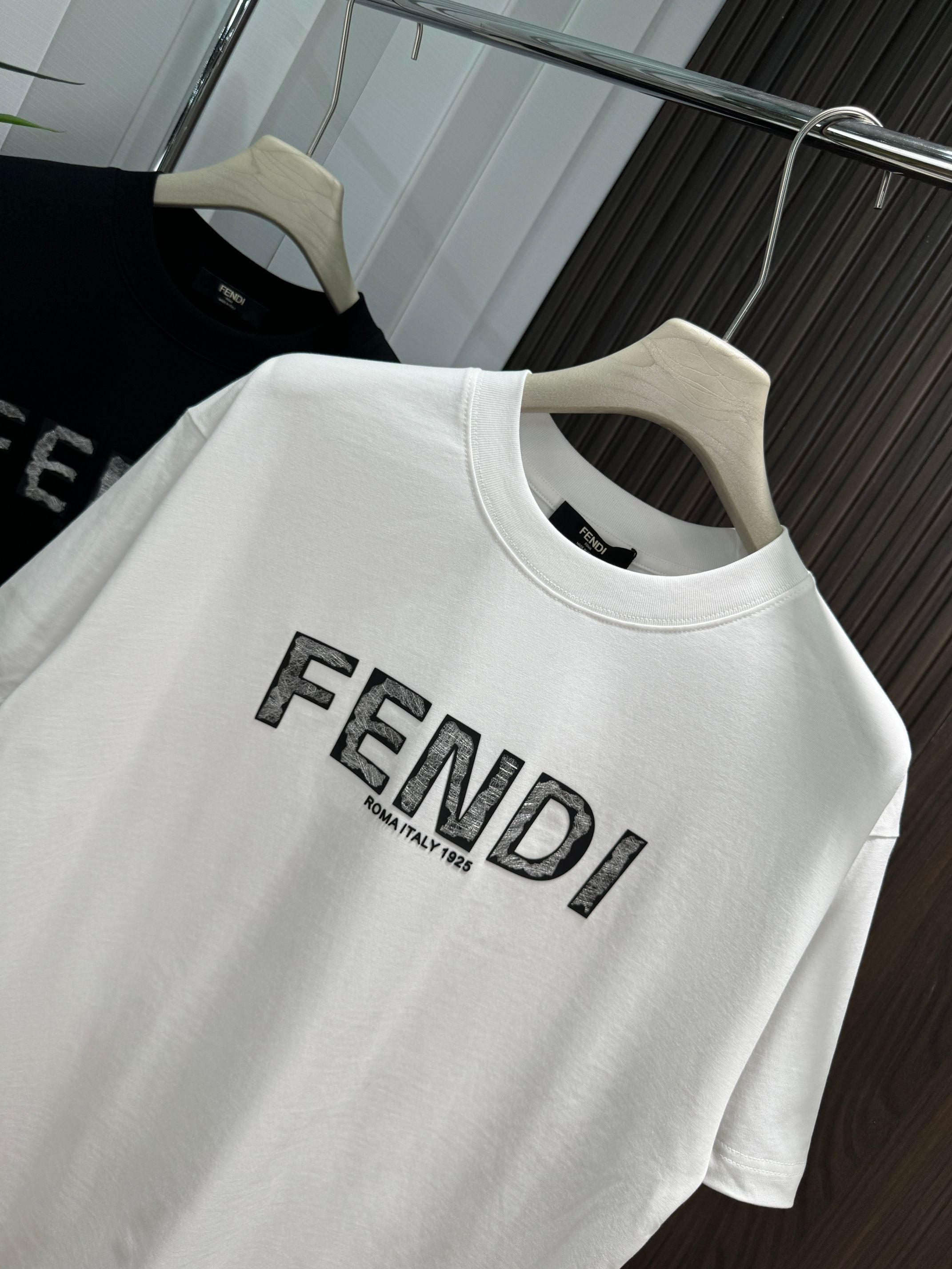 LuxluxHouse Best Quality Clothes Fendi T-shirt