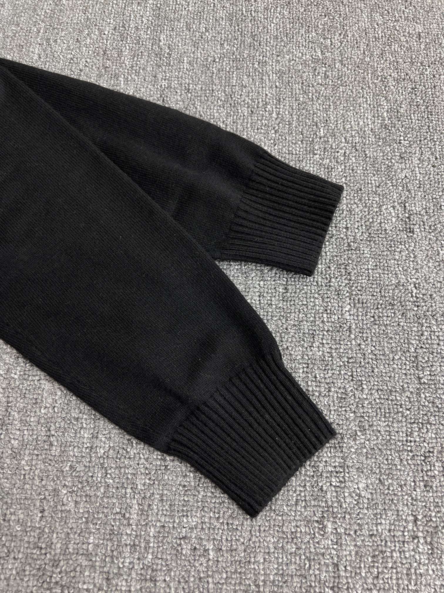 LuxluxHouse Best Quality Clothes Miu Miu Hoodie & Sweater