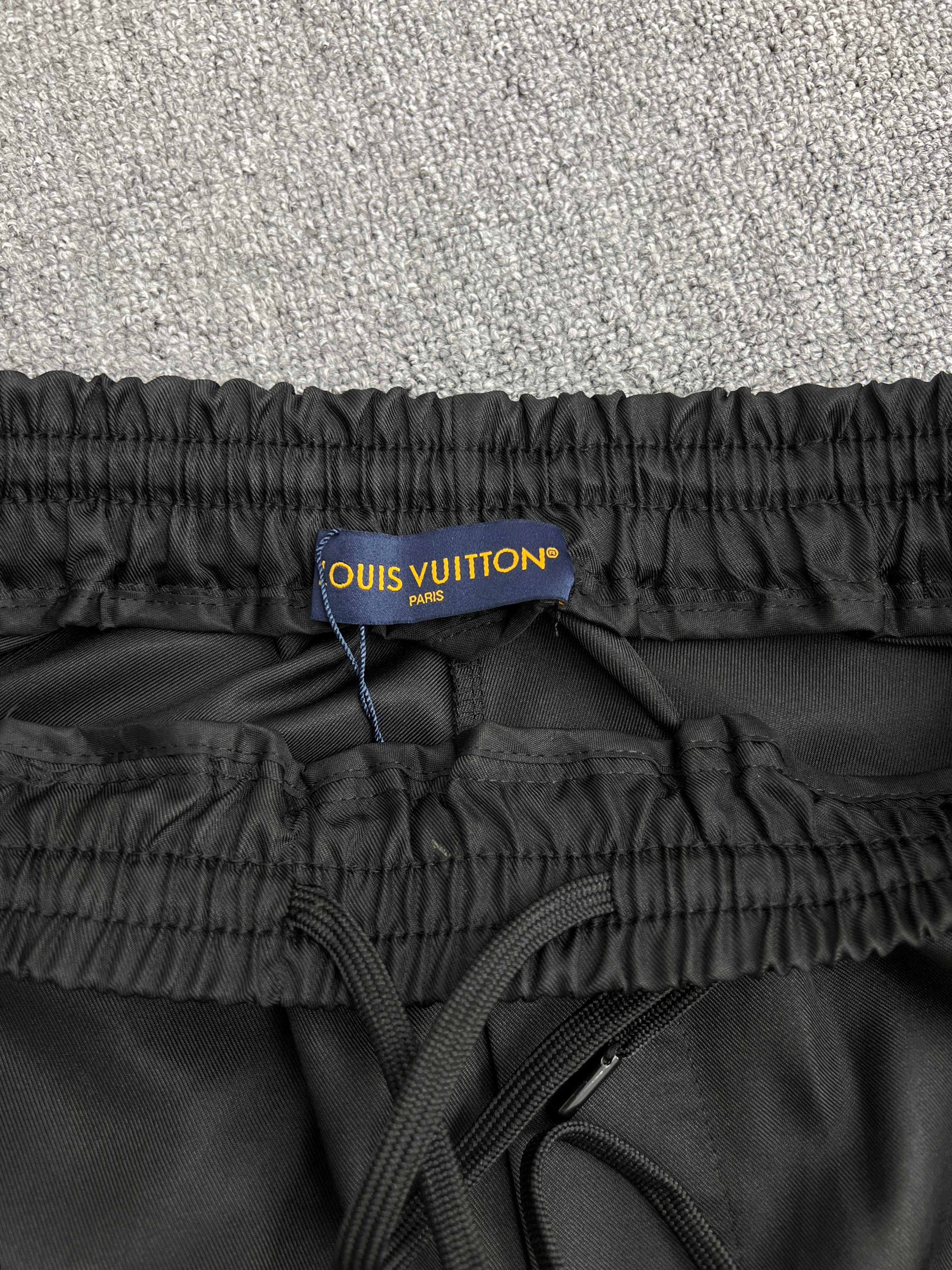 LuxluxHouse Best Quality Clothes Pants Louis Vuitton