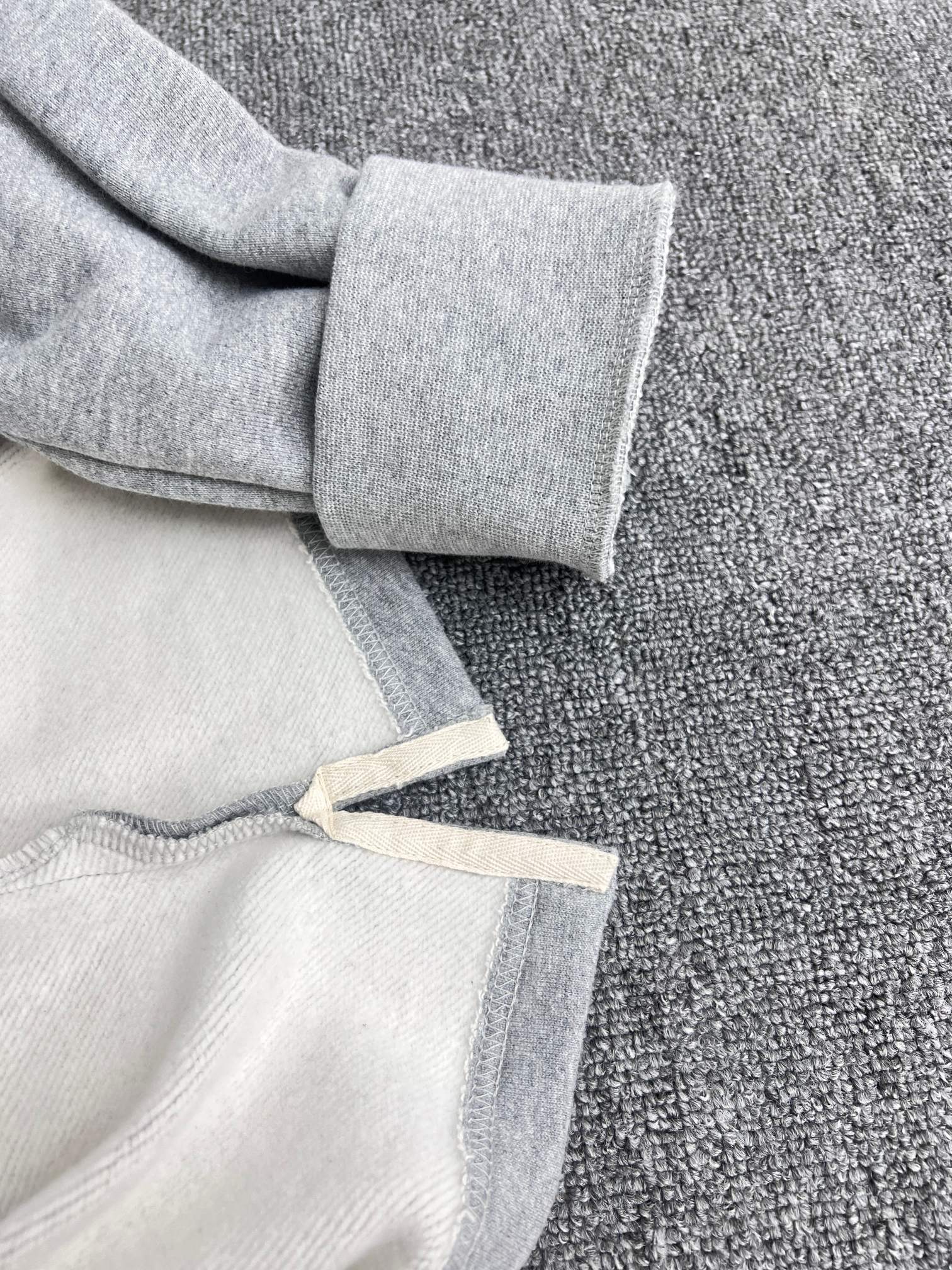 LuxluxHouse Best Quality Clothes Hoodie & Sweater Loewe