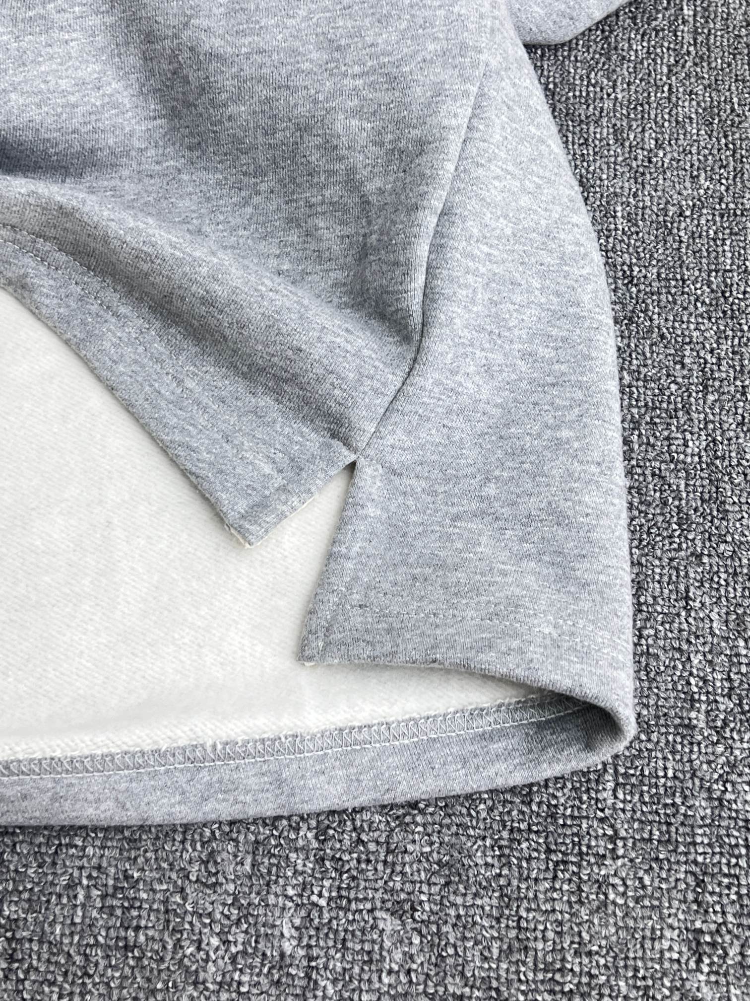 LuxluxHouse Best Quality Clothes Hoodie & Sweater Loewe