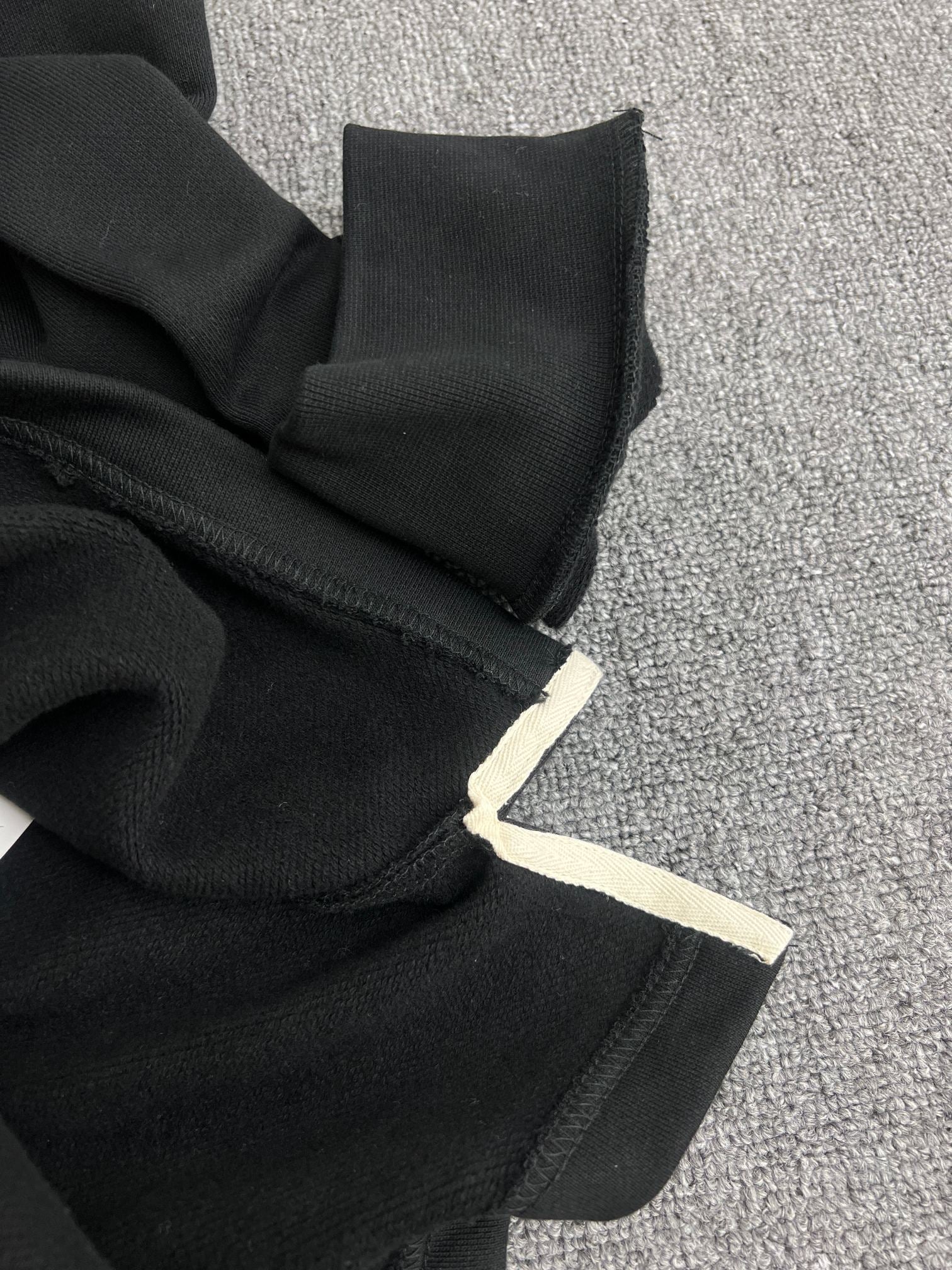 LuxluxHouse Best Quality Clothes Hoodie & Sweater Loewe