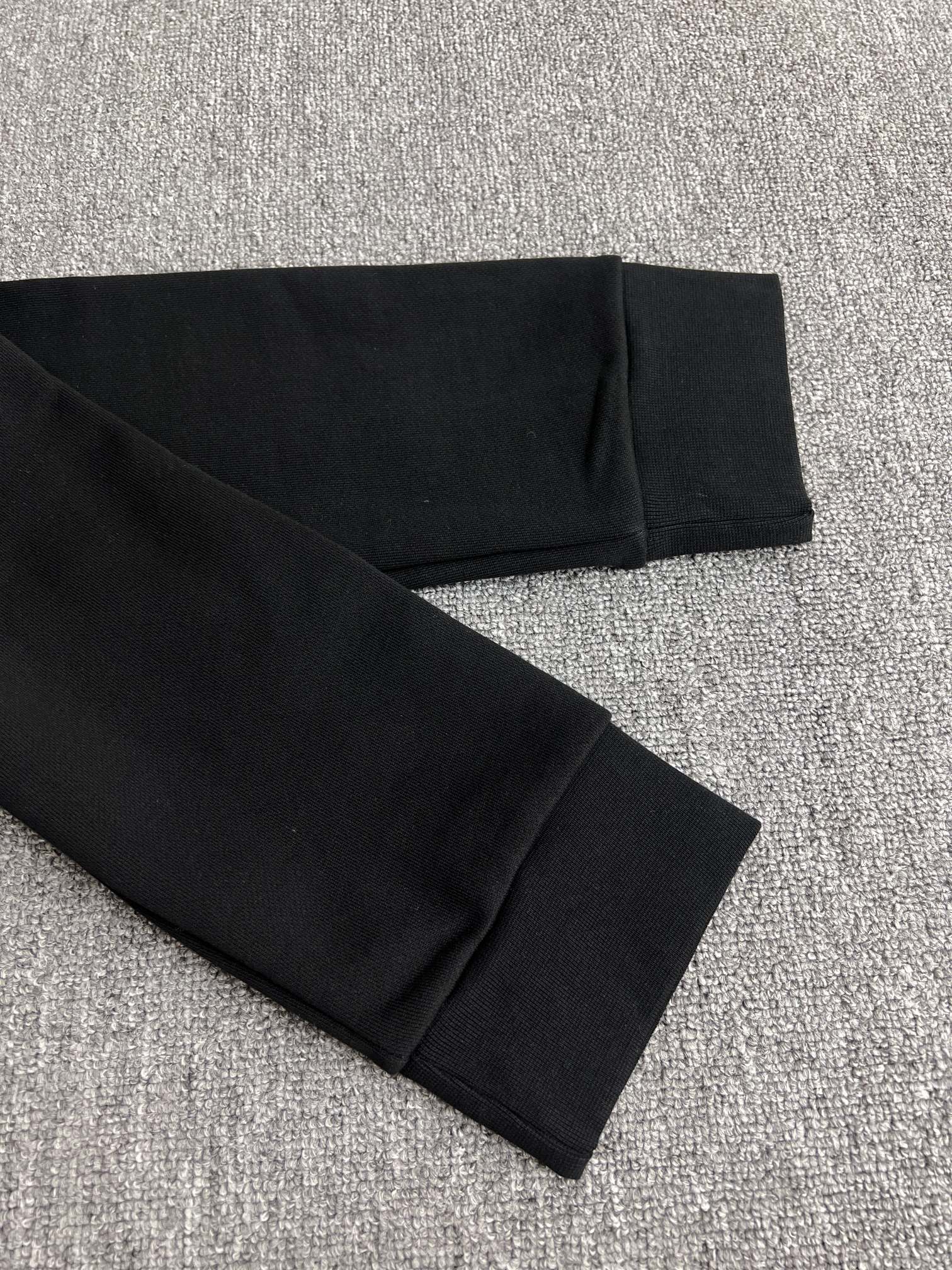 LuxluxHouse Best Quality Clothes Hoodie & Sweater Loewe