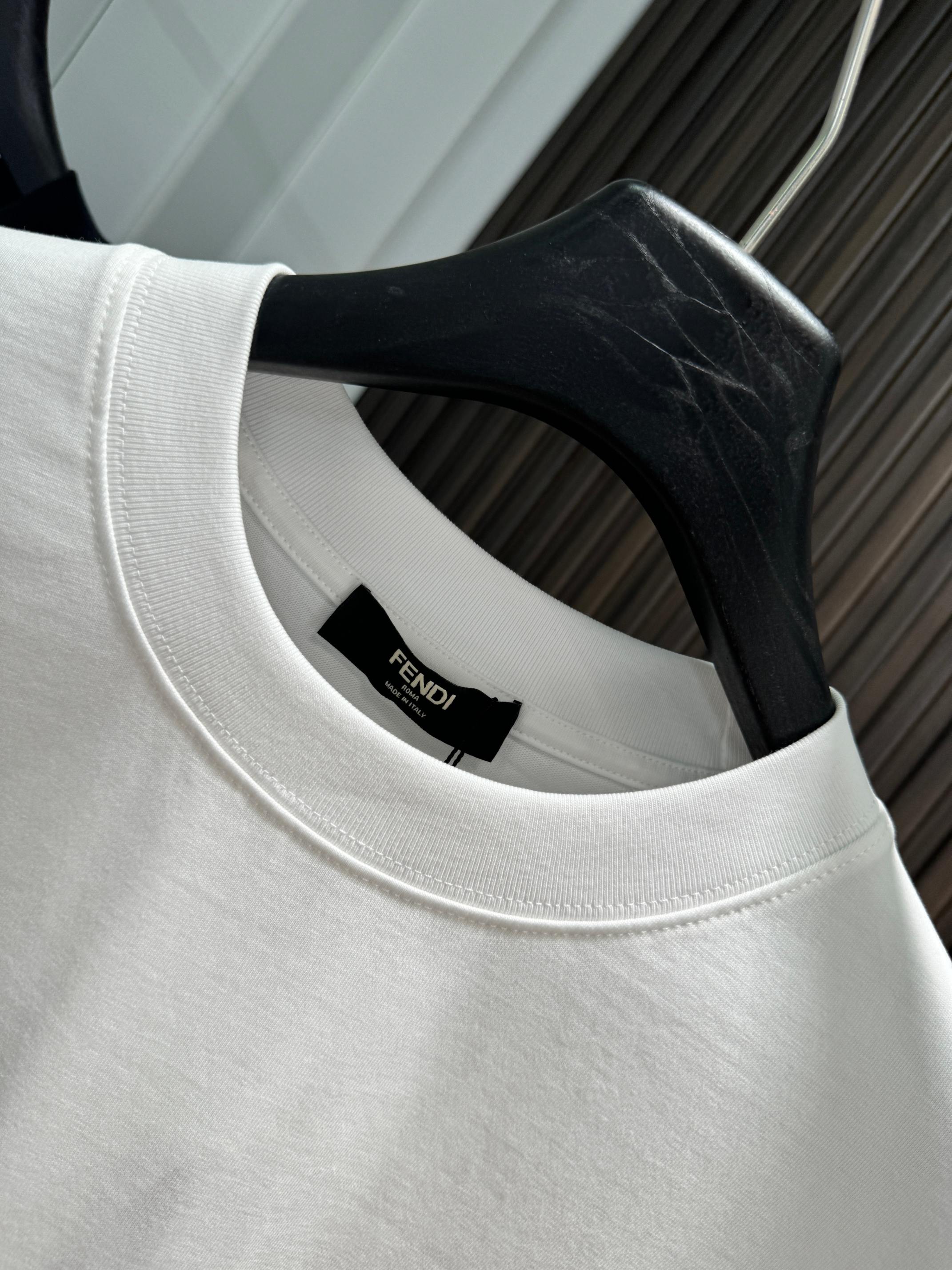 LuxluxHouse Best Quality Clothes Fendi T-shirt