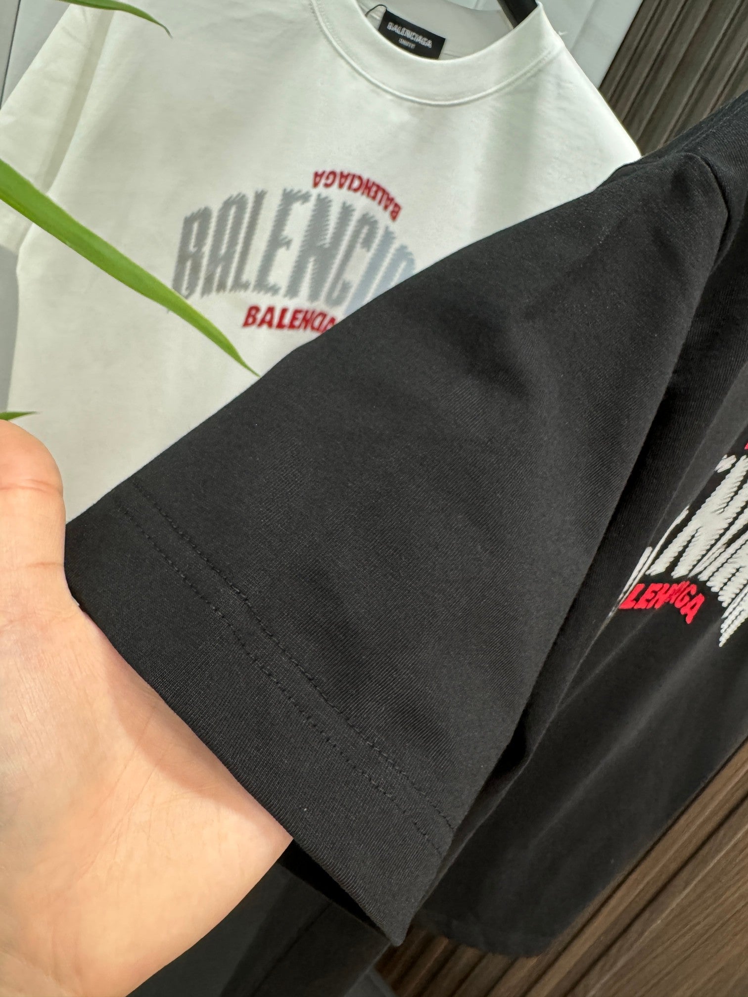 LuxluxHouse Best Quality Clothes Balenciaga T-shirt