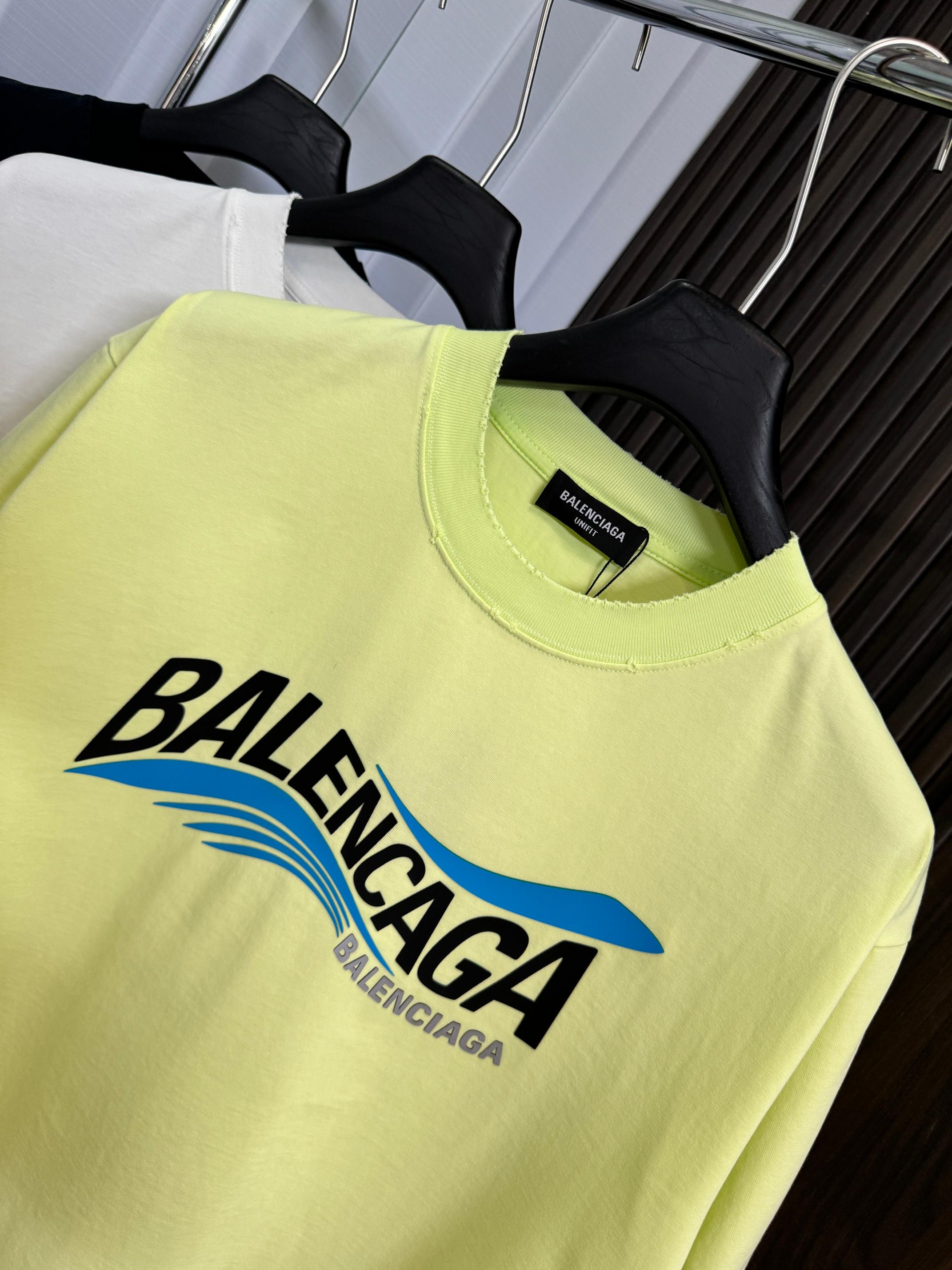 LuxluxHouse Best Quality Clothes Balenciaga T-shirt