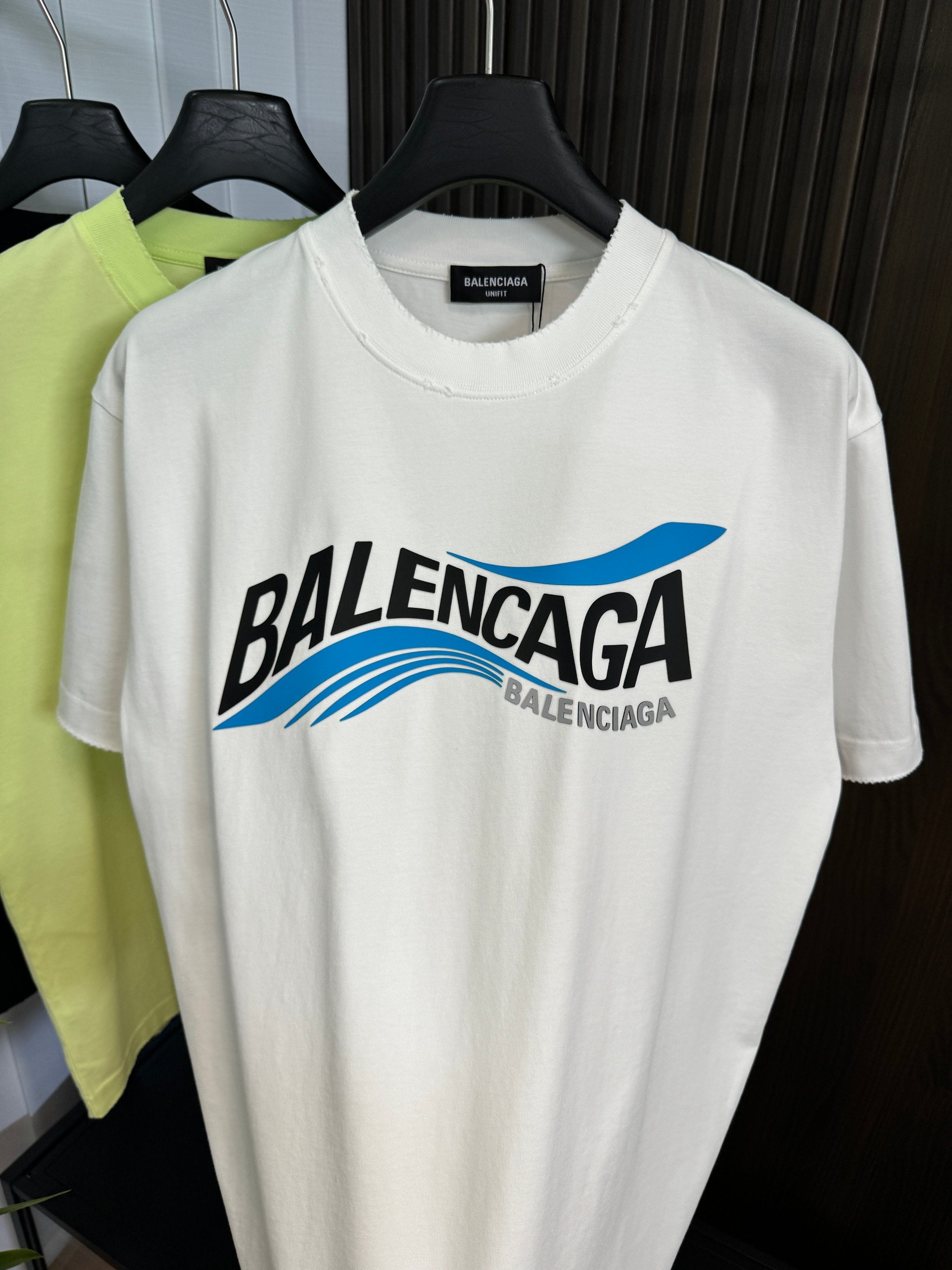 LuxluxHouse Best Quality Clothes Balenciaga T-shirt