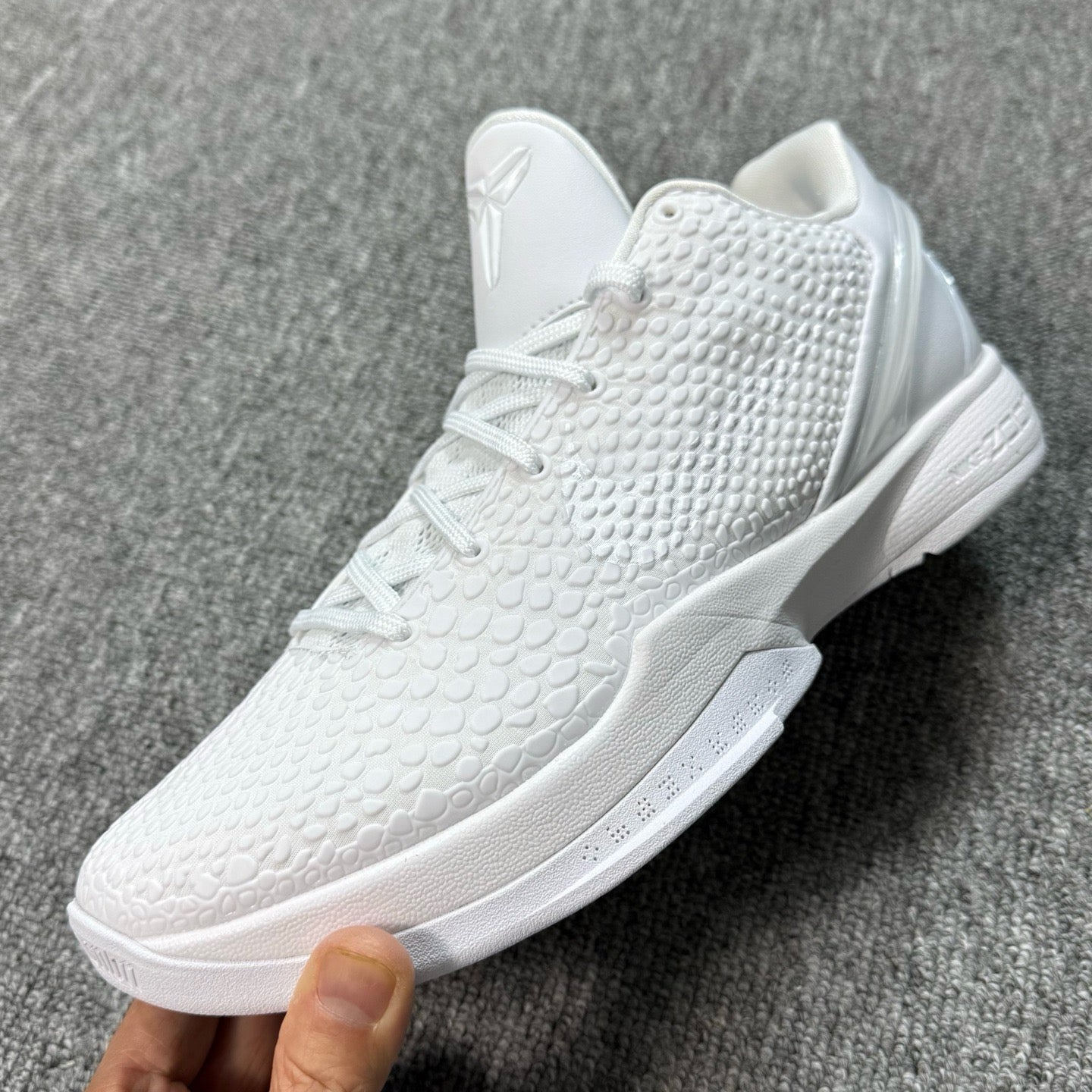 Star Batch-Nike Zoom Kobe 6 Protro “HALO”