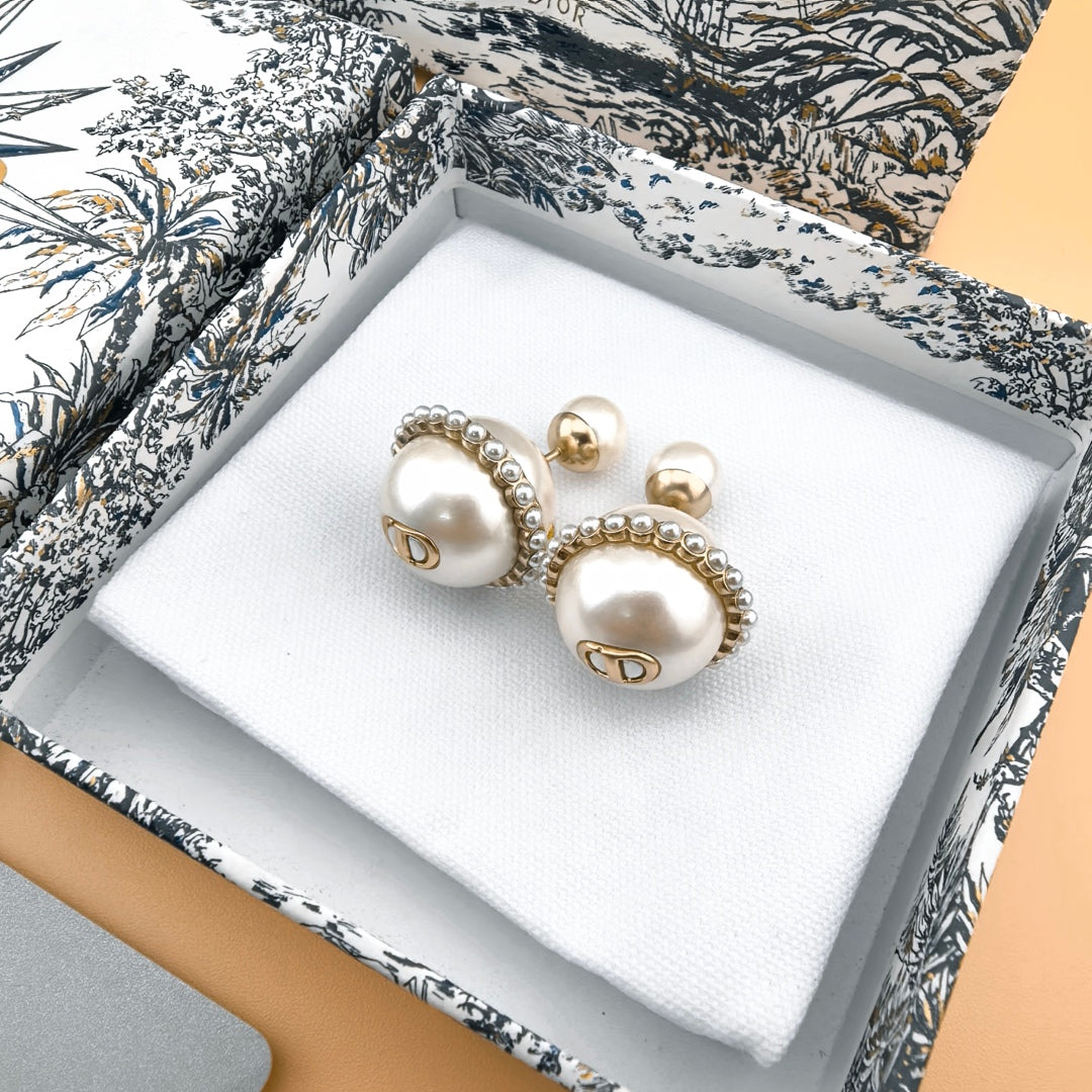 LuxluxHouse Best Quality Accessories Earrings Earrings Dior