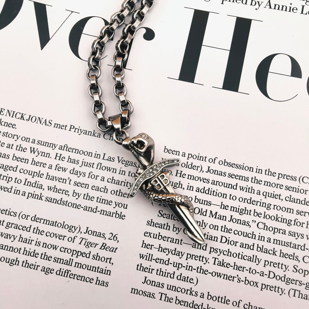 LuxluxHouse Best Quality Accessories Necklace Balenciaga