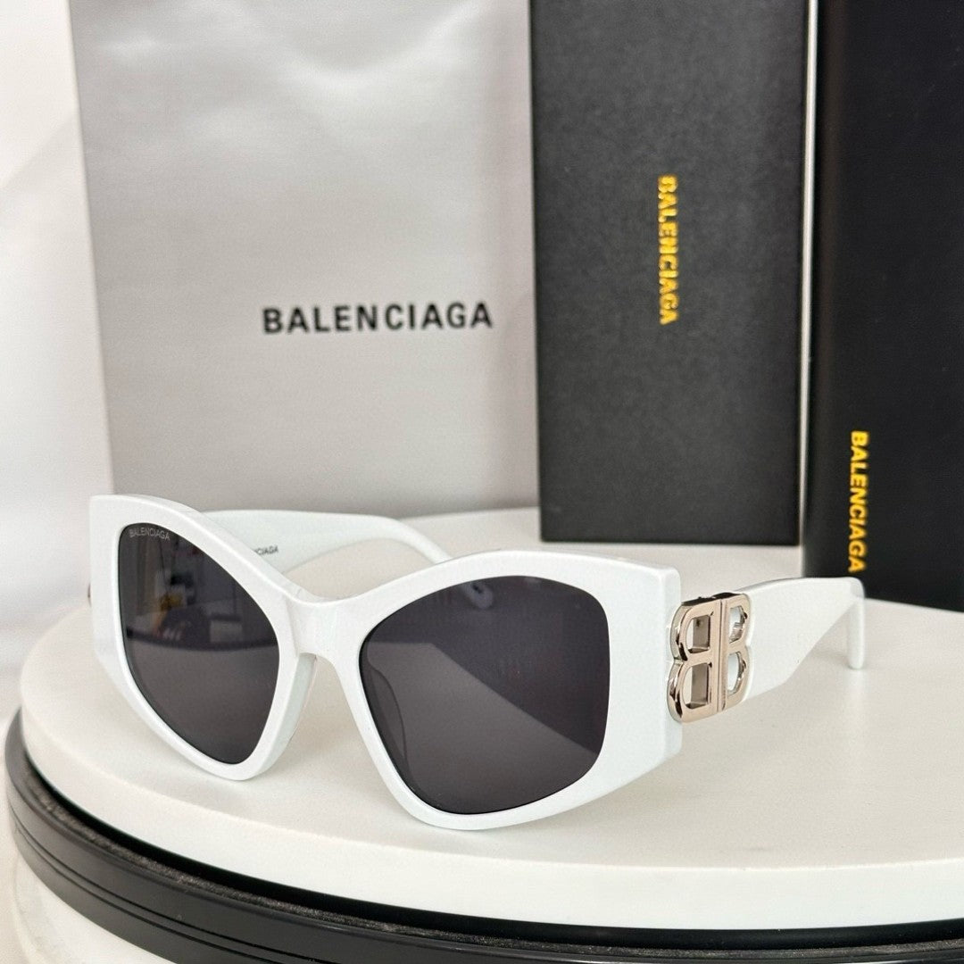 LuxluxHouse Best Quality Glasses Balenciaga