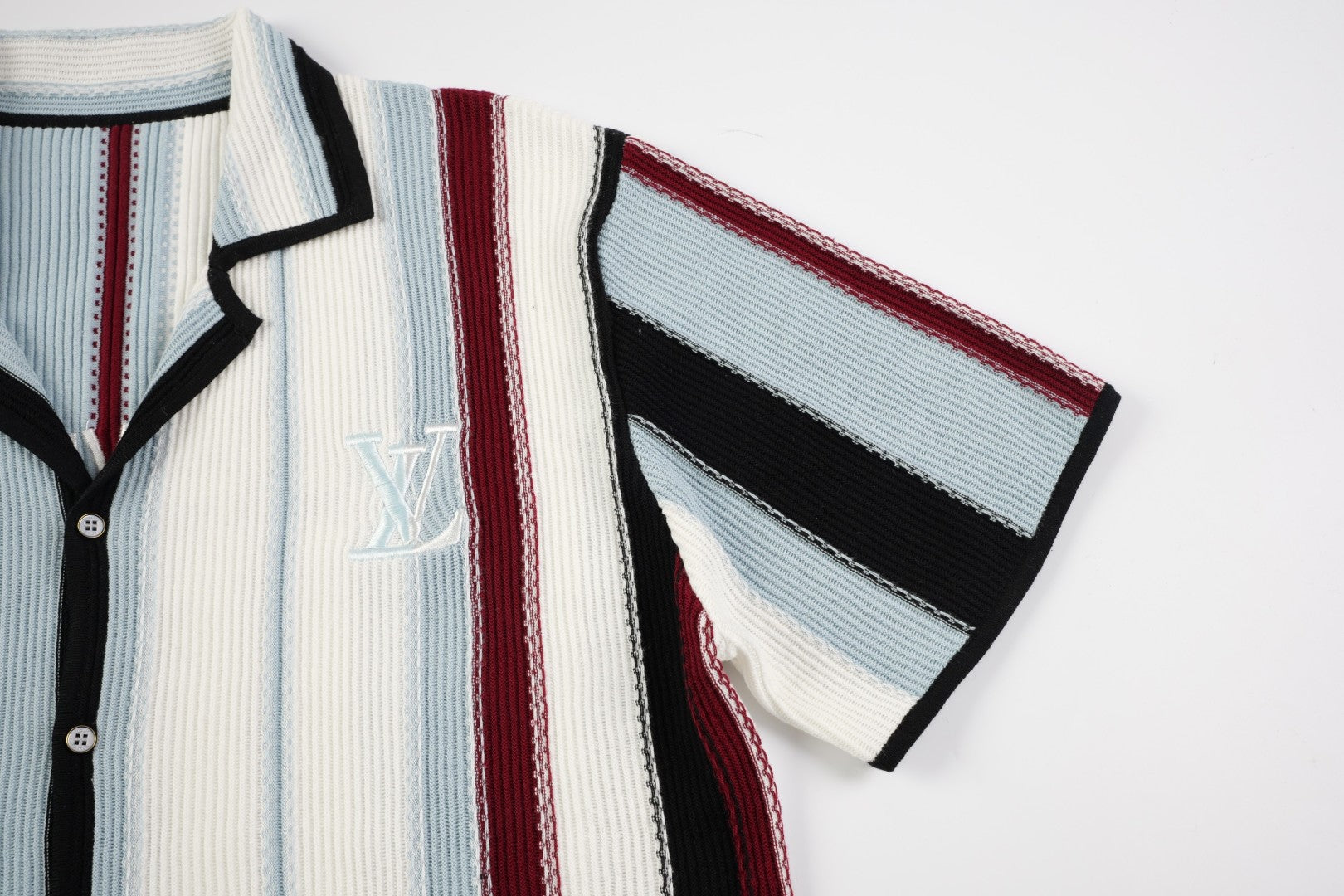 LuxluxHouse Best Quality Clothes Pants T-shirt Louis Vuitton