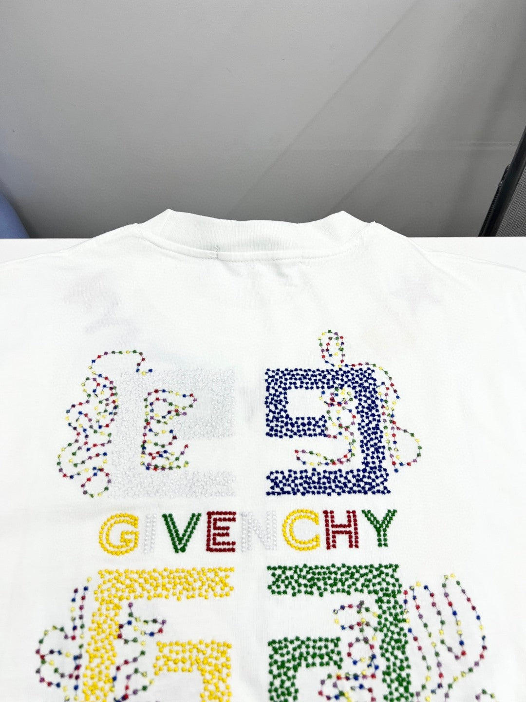 LuxluxHouse Best Quality Clothes Givenchy T-shirt