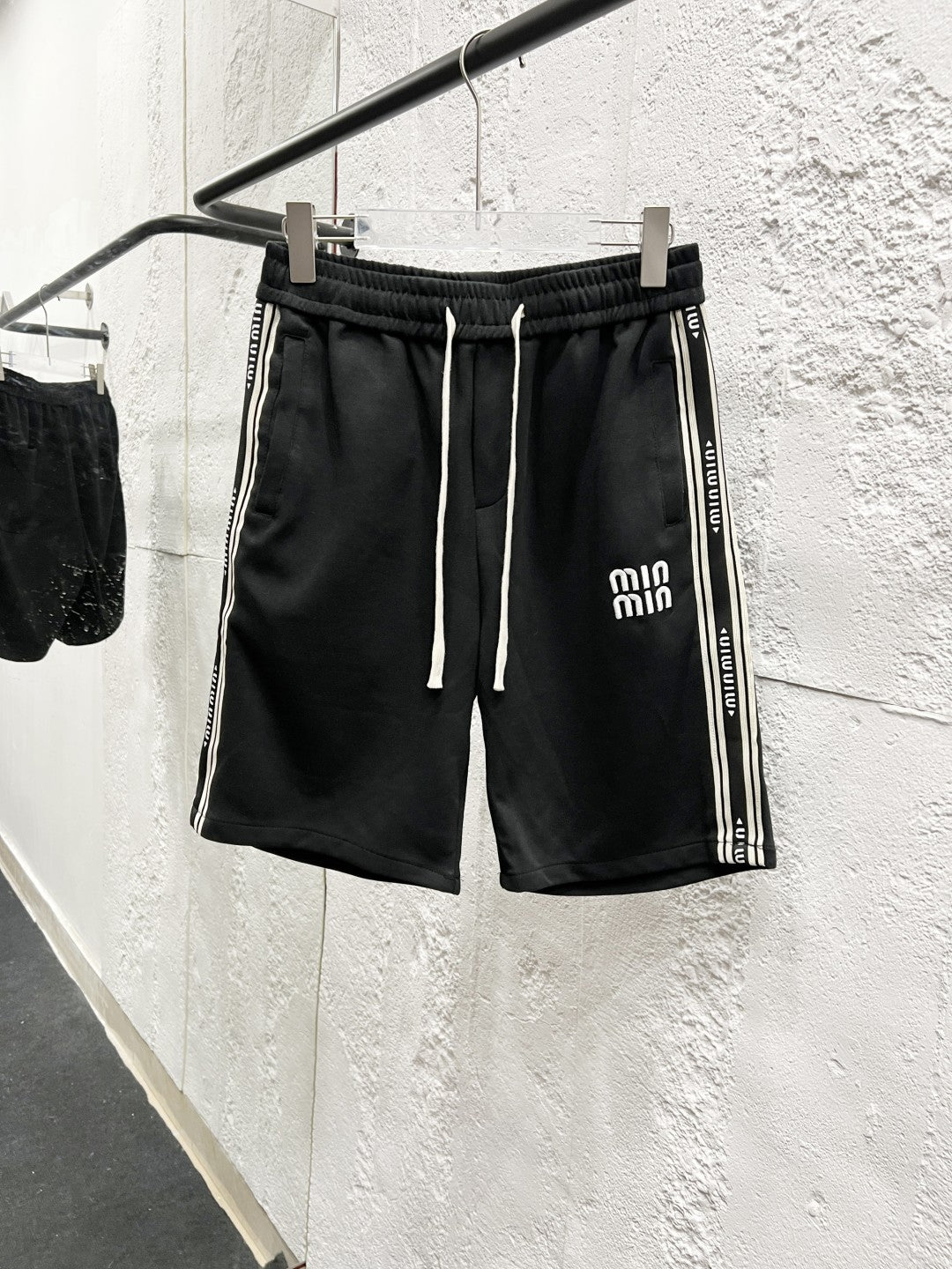 LuxluxHouse Best Quality Clothes Miu Miu Pants