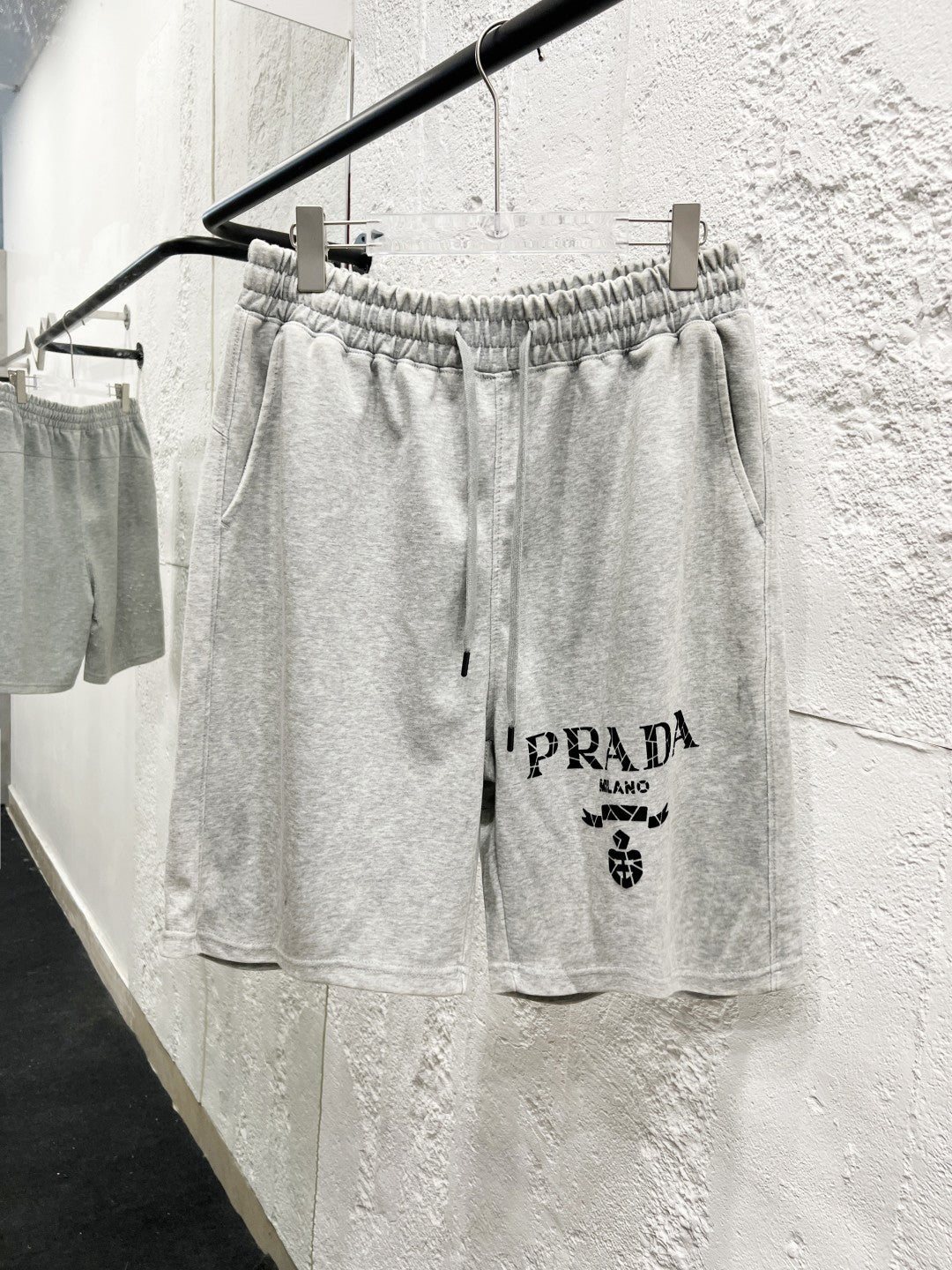 LuxluxHouse Best Quality Clothes Pants Prada