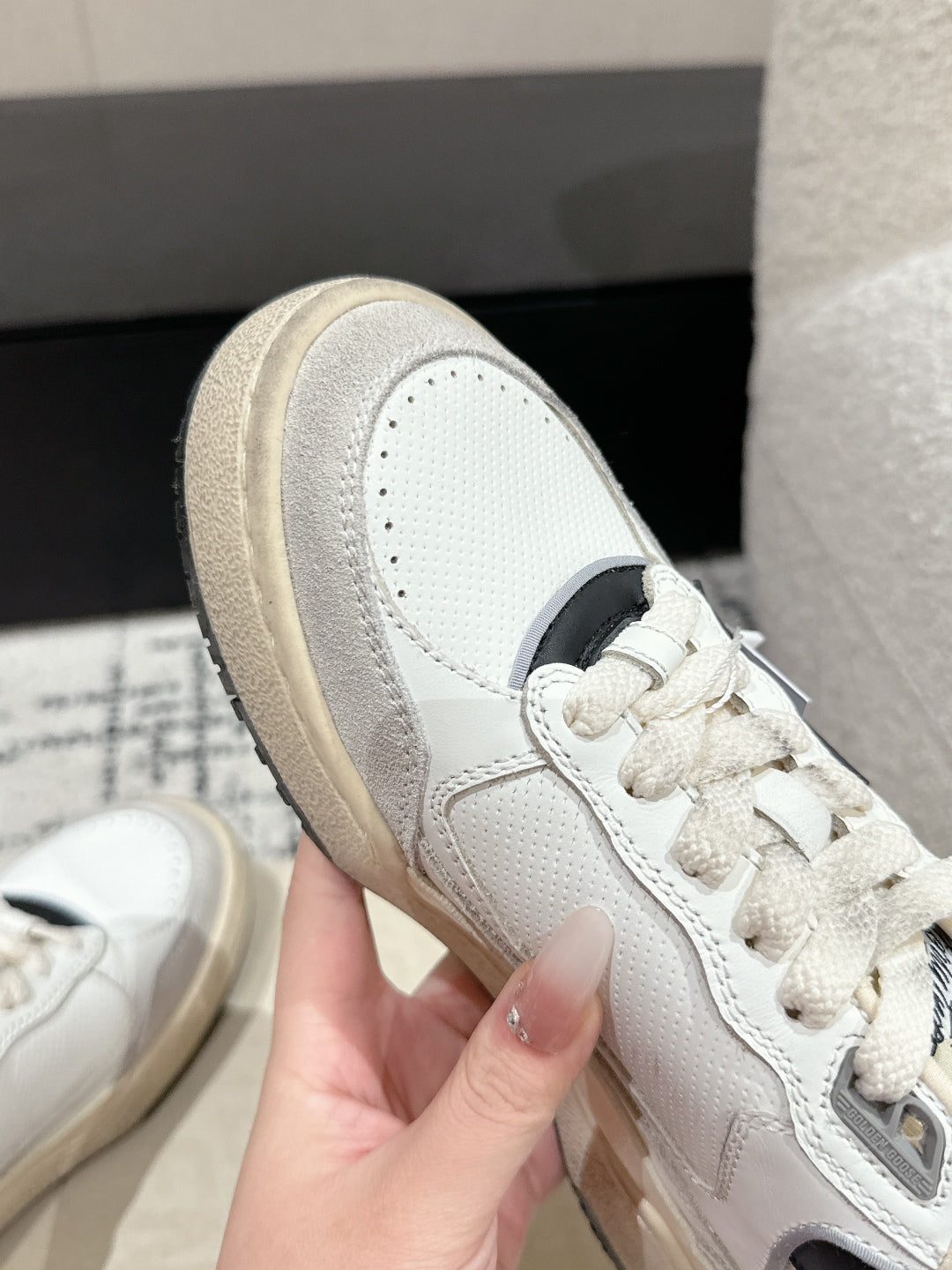 LuxluxHouse Best Quality Shoes Golden Goose