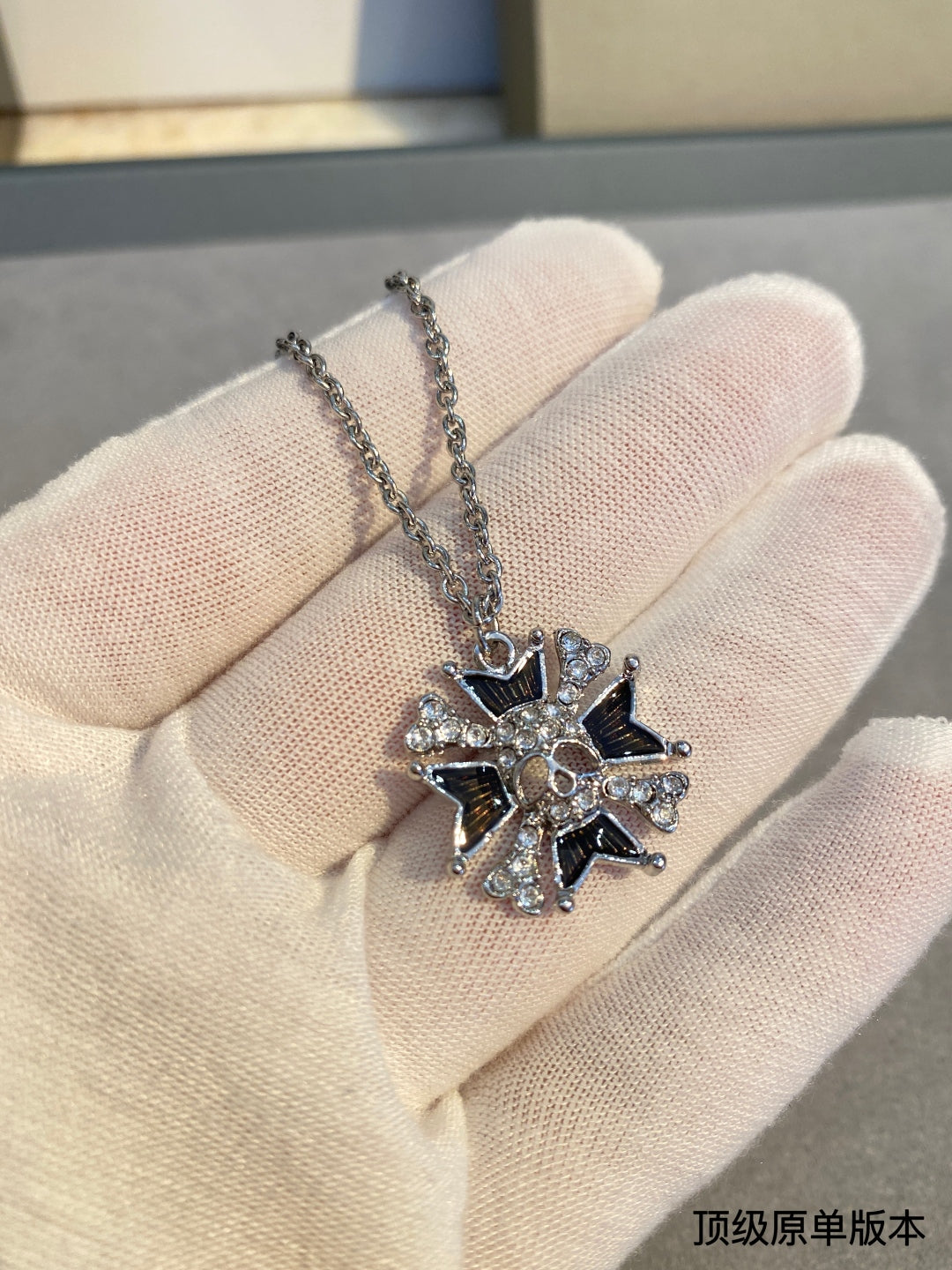 LuxluxHouse Best Quality Accessories Vivienne Westwood Necklace