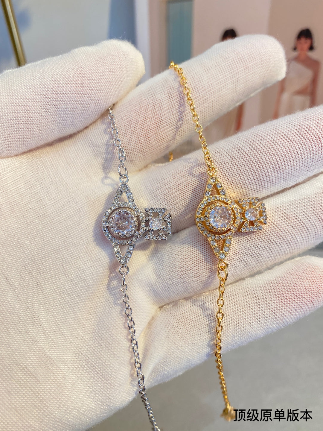 LuxluxHouse Best Quality Accessories Bracelet Vivienne Westwood