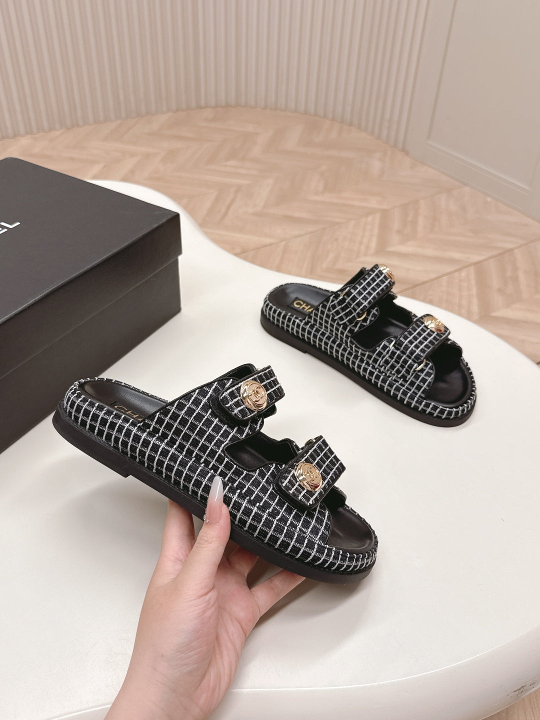 LuxluxHouse Best Quality Chanel Sandals