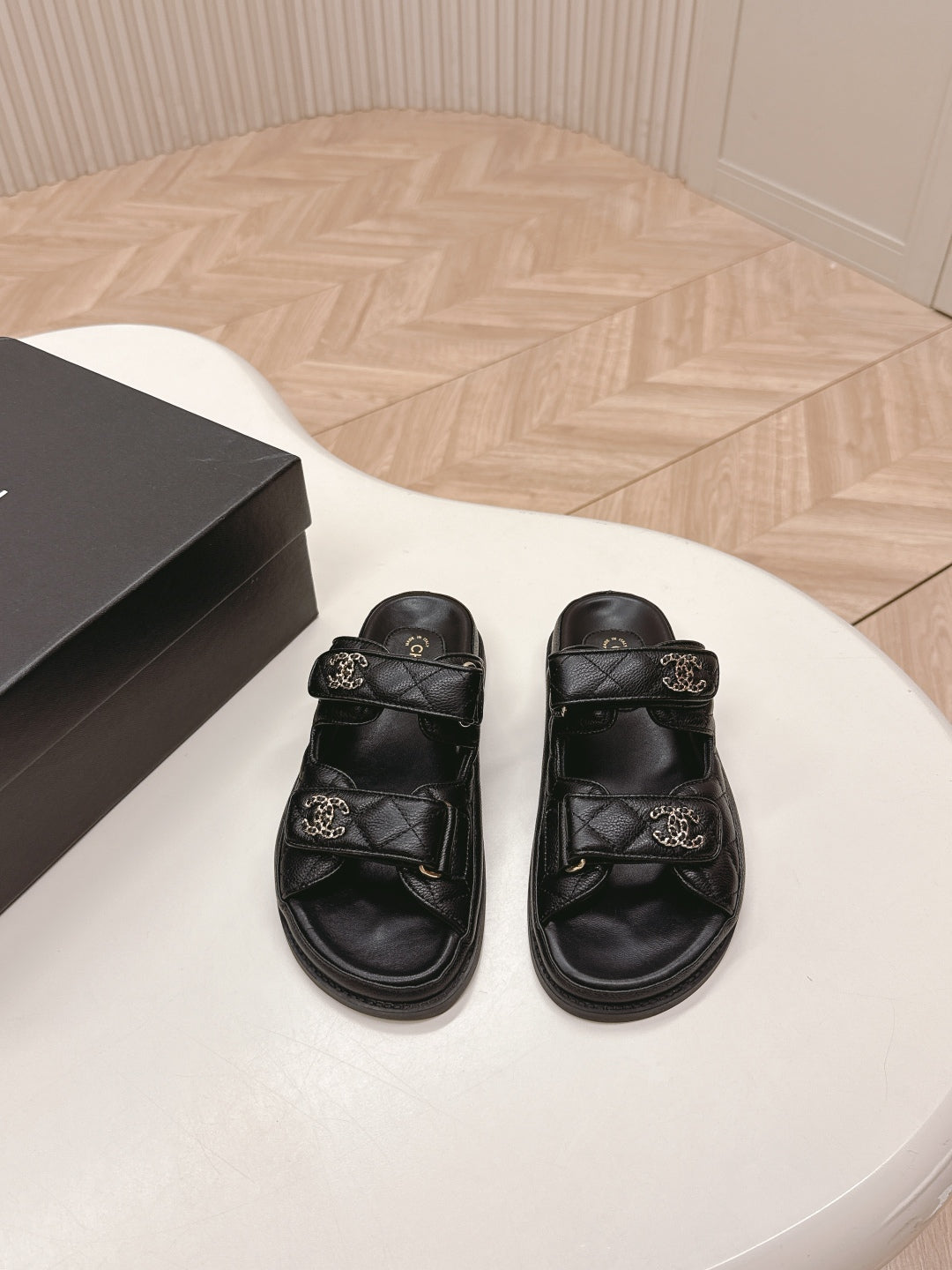 LuxluxHouse Best Quality Chanel Sandals