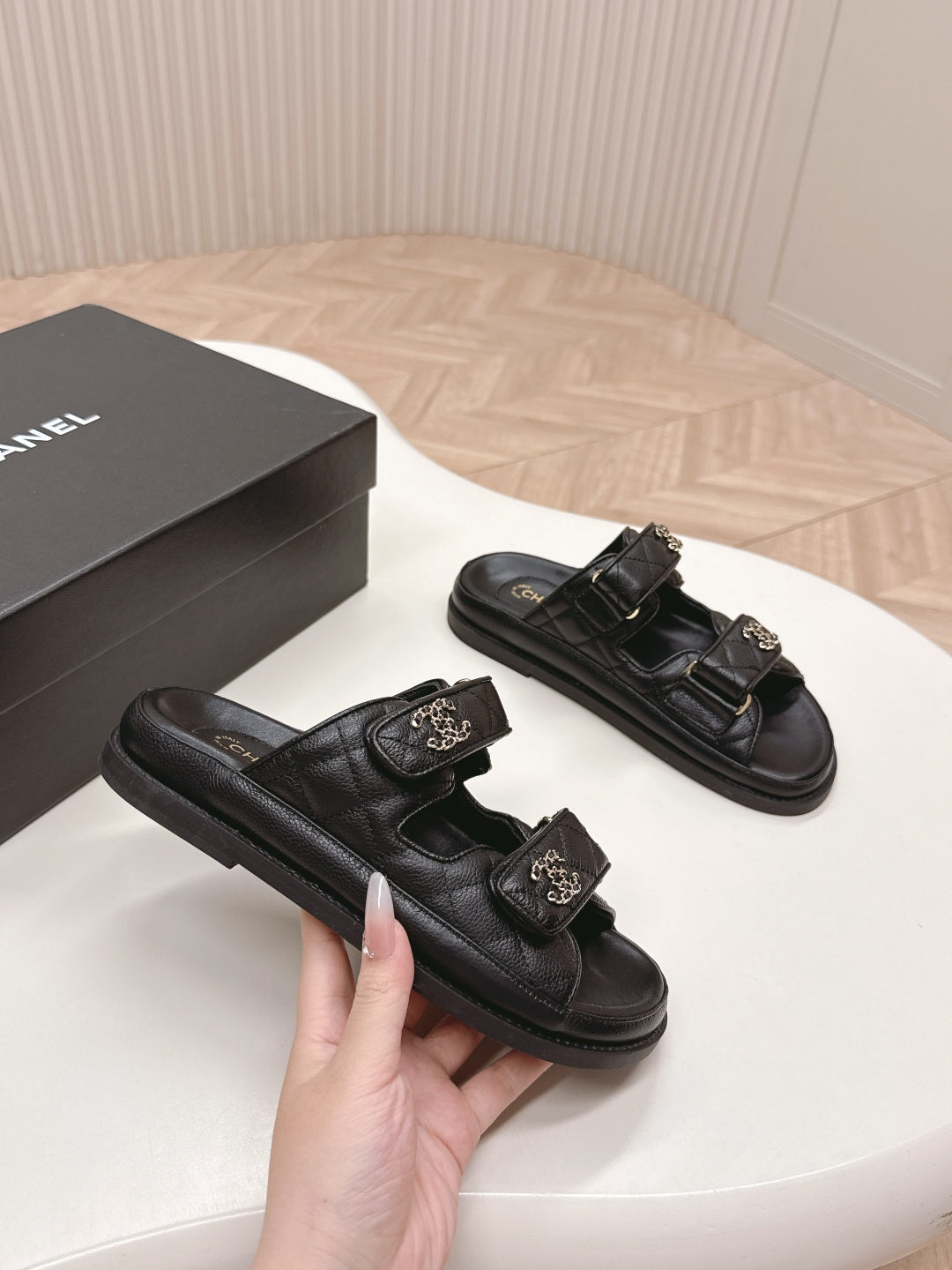 LuxluxHouse Best Quality Chanel Sandals