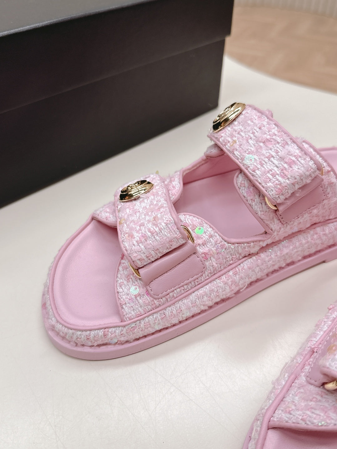 LuxluxHouse Best Quality Chanel Sandals