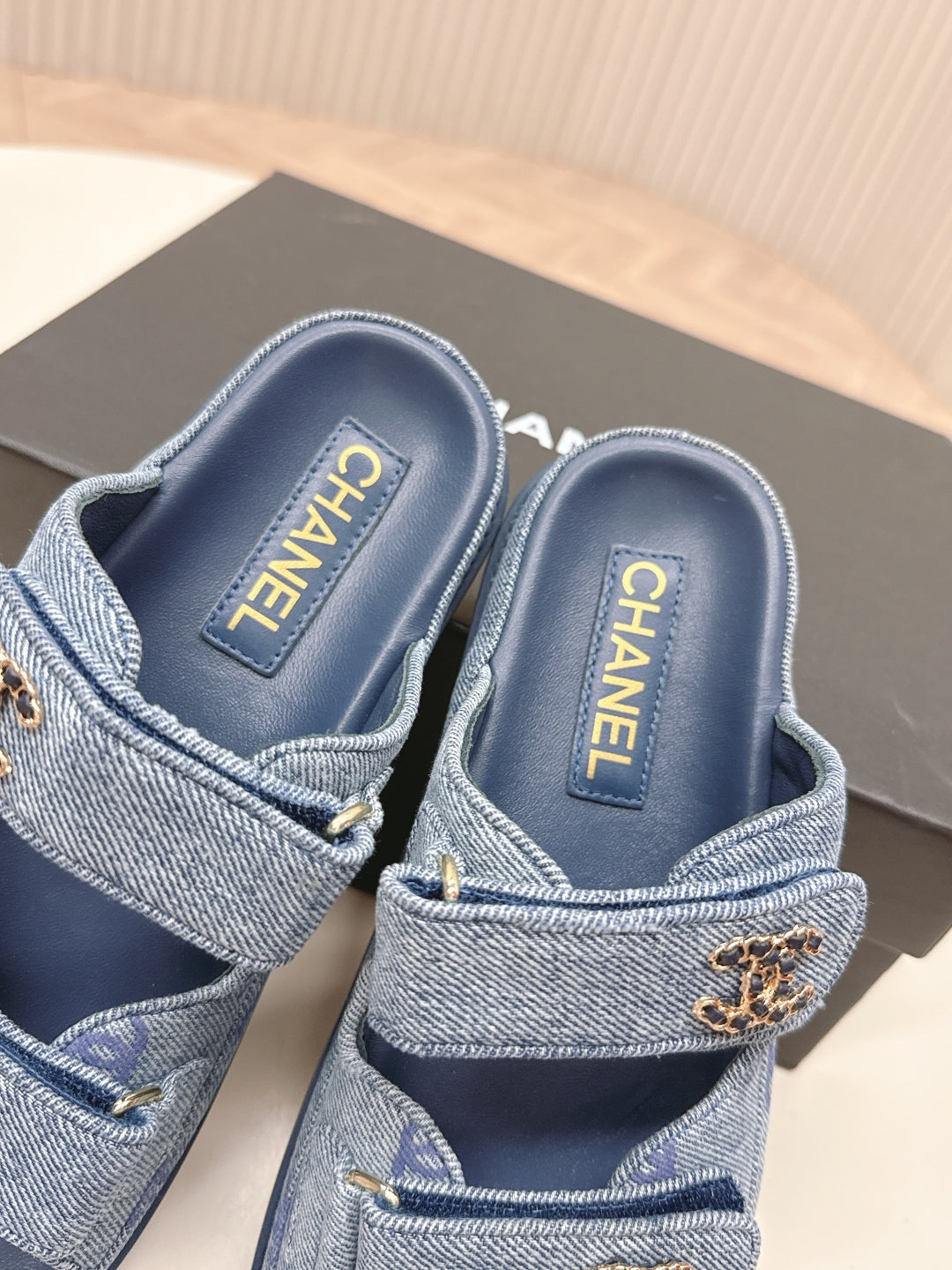 LuxluxHouse Best Quality Chanel Sandals