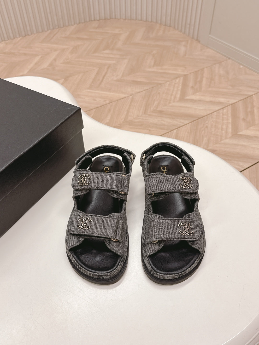 LuxluxHouse Best Quality Chanel Sandals