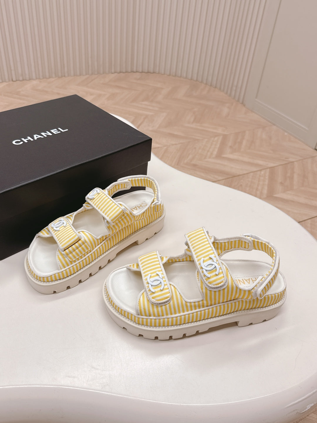 LuxluxHouse Best Quality Chanel Sandals