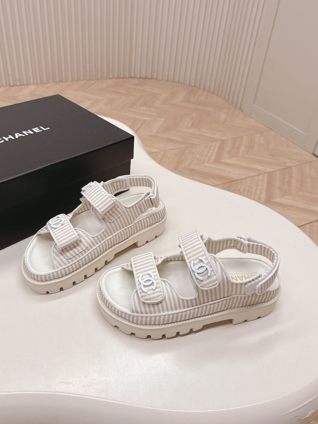 LuxluxHouse Best Quality Chanel Sandals